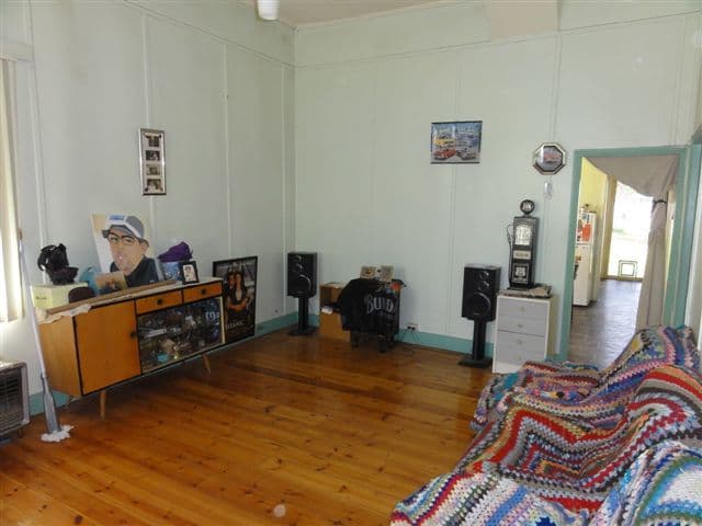 325 Thomas Lane, BROKEN HILL NSW 2880, Broken Hill - Thumbnail 2