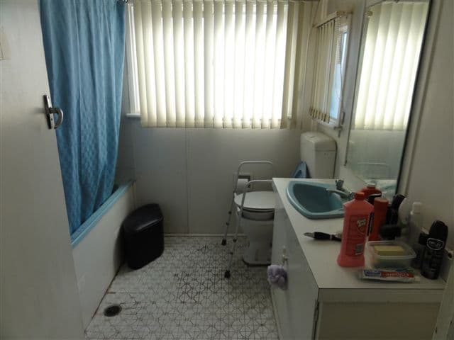 325 Thomas Lane, BROKEN HILL NSW 2880, Broken Hill - Thumbnail 5