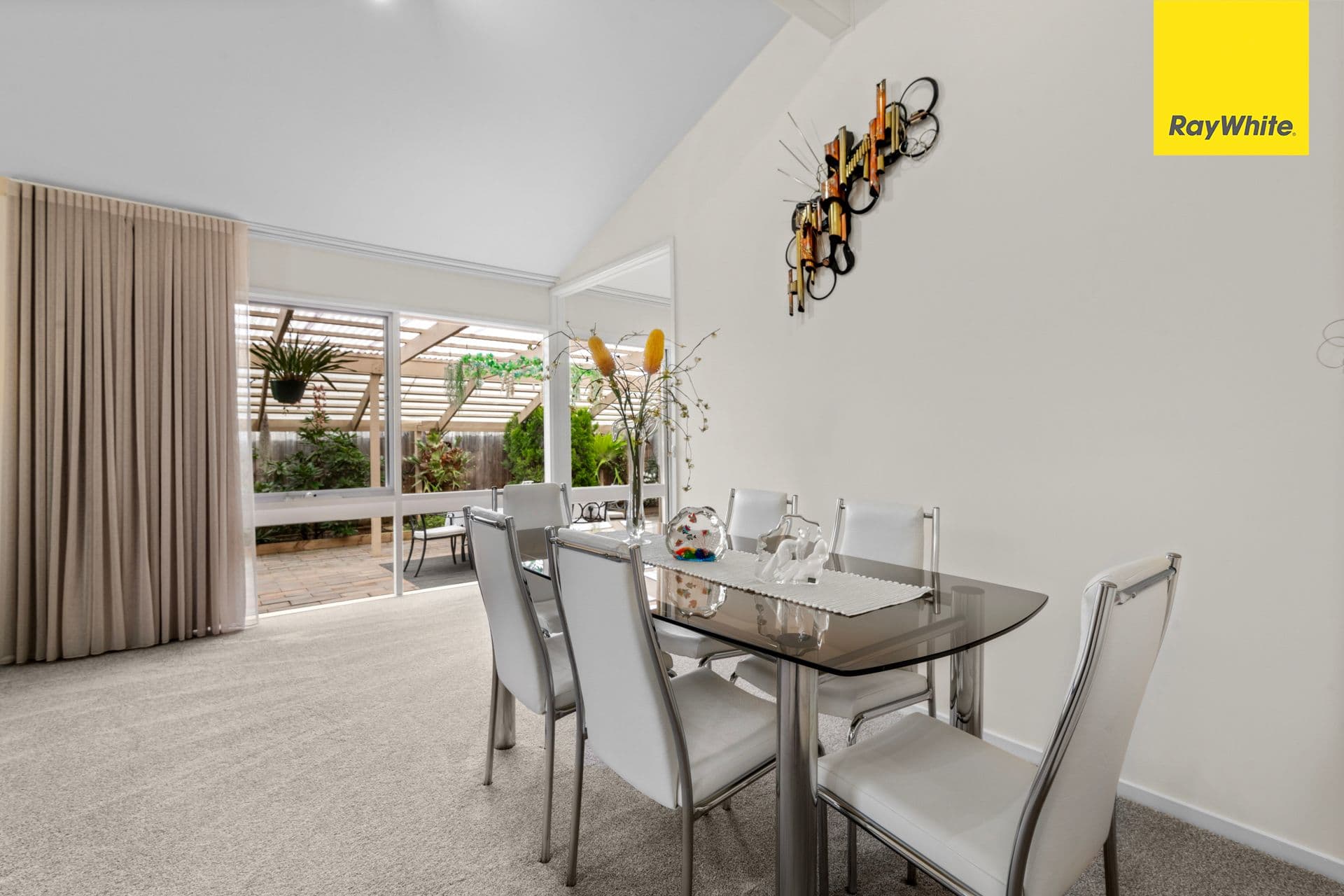 11 Yuille Street, Melton VIC 3337, Melton - Thumbnail 8