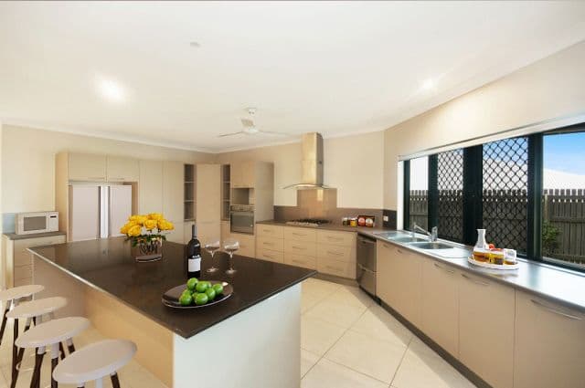 37 Minaret Way, Mount Louisa QLD 4814, Mount Louisa - Image 1