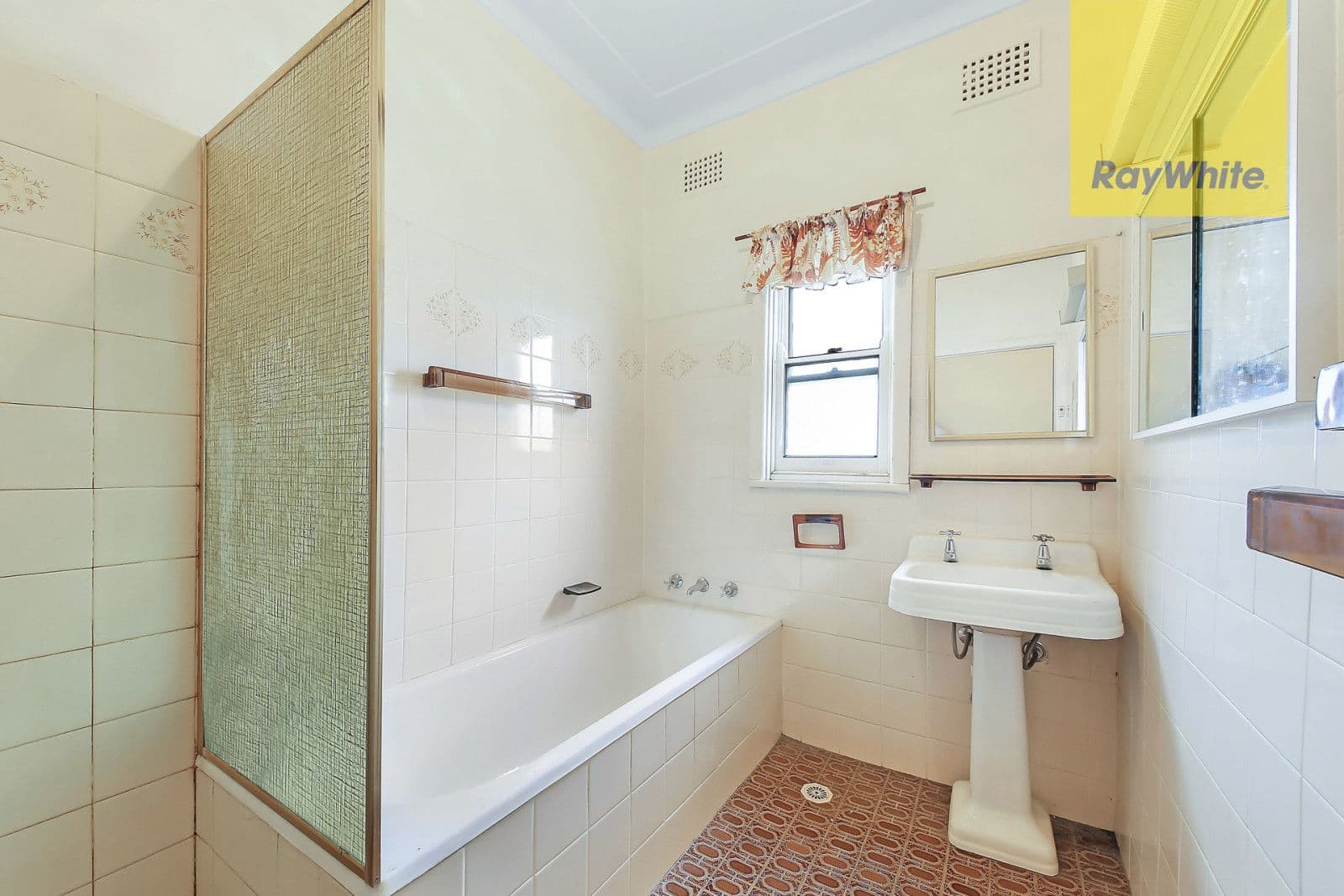 12 Glenavy Street, Wentworthville - Thumbnail 3