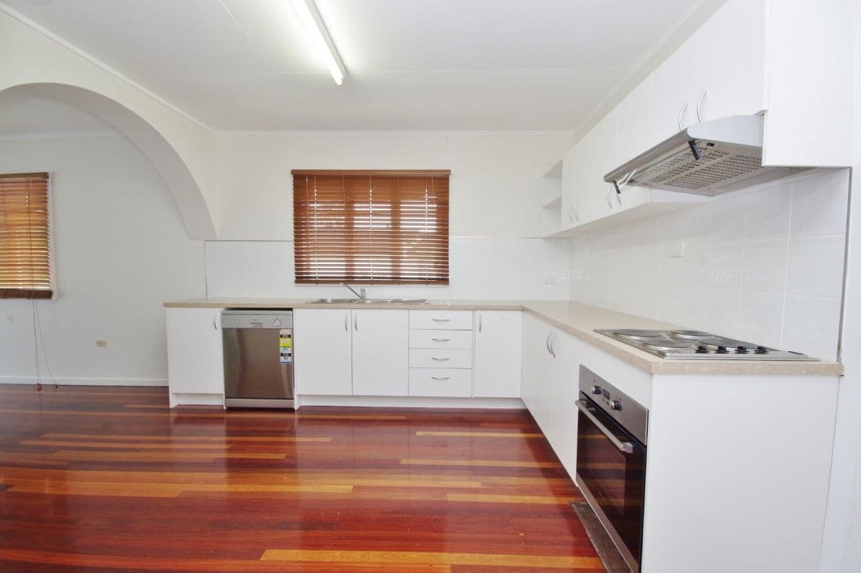 10 Anna Street, Beaudesert QLD 4285, Beaudesert - Thumbnail 5