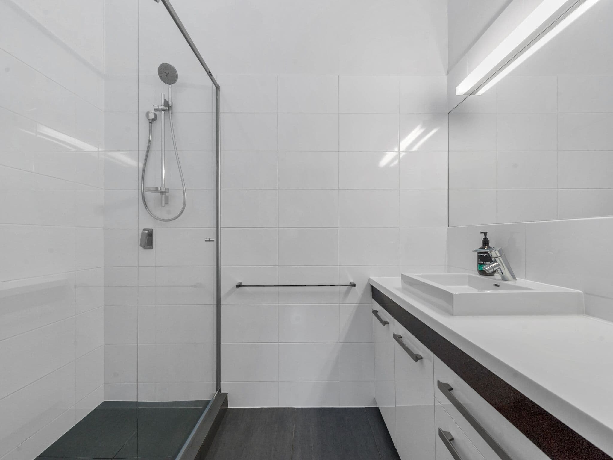 18 Sapphire Street, Holland Park QLD 4121, Holland Park - Thumbnail 8