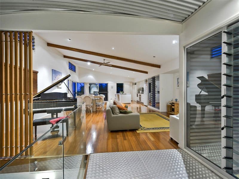 76 Mountain Street, MOUNT GRAVATT QLD 4122, Mount Gravatt - Thumbnail 2