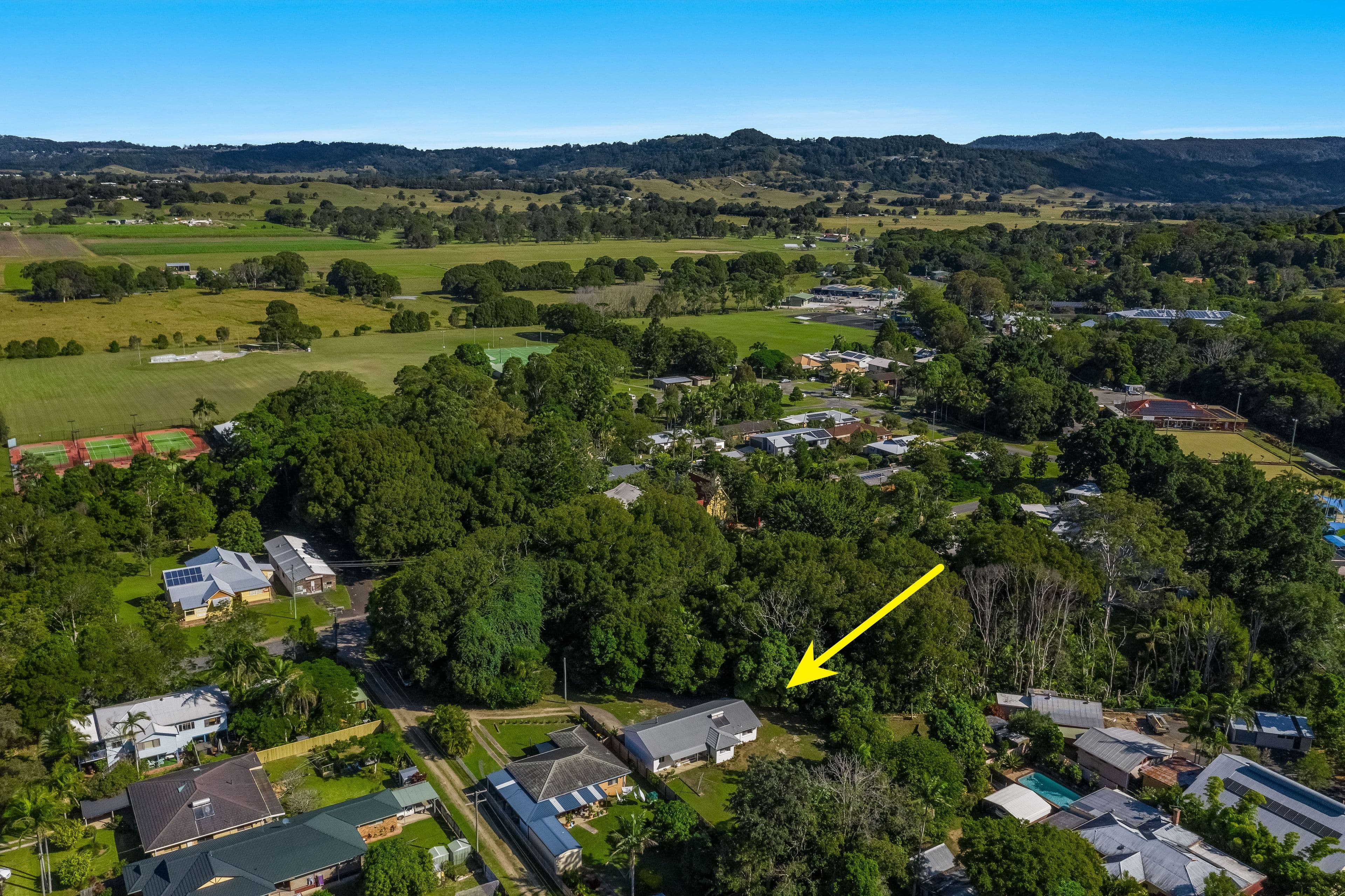 8 Myokum Street, Mullumbimby NSW 2482, Mullumbimby - Thumbnail 2