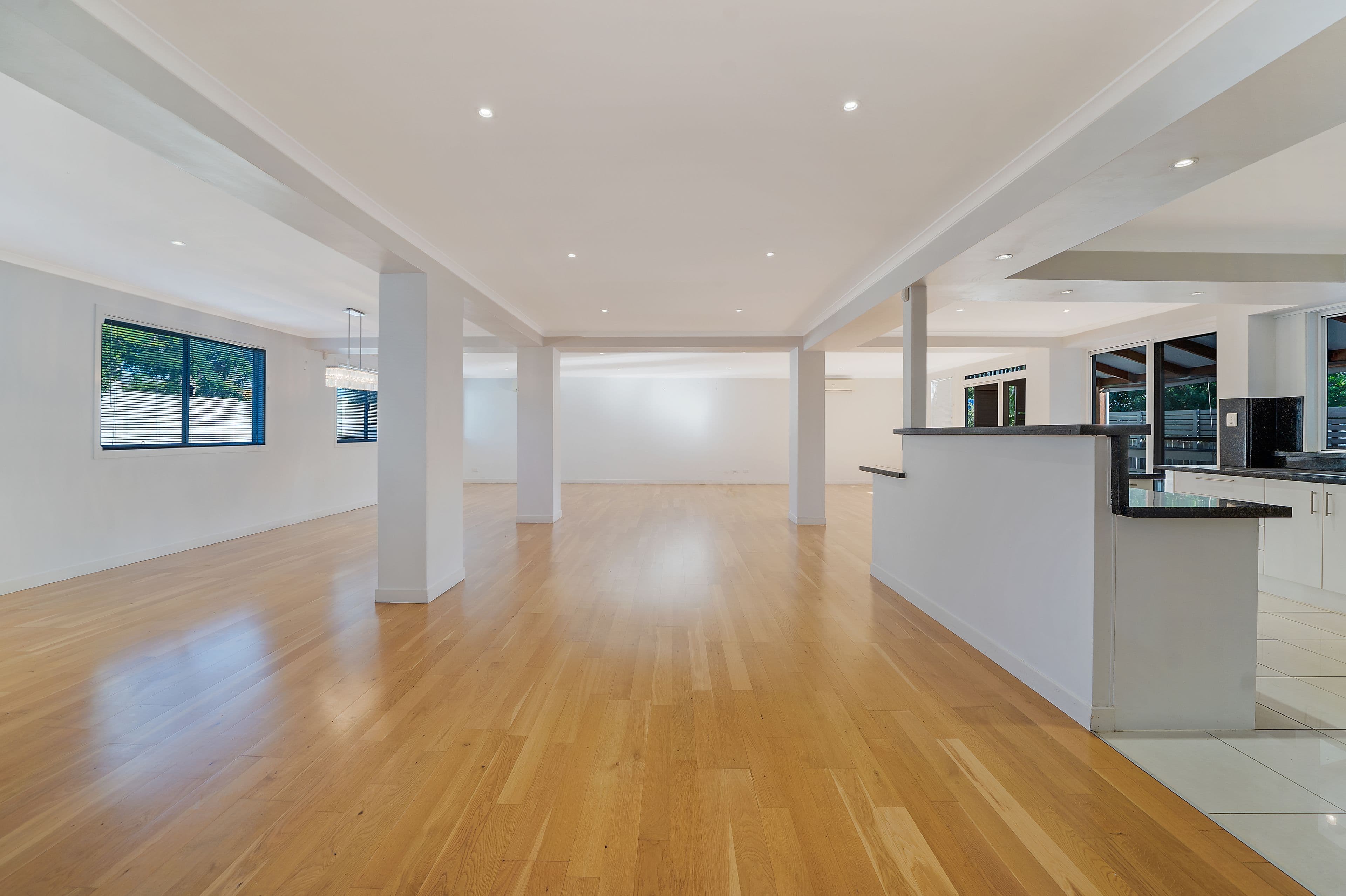 69 Scarborough Road, Redcliffe QLD 4020, Redcliffe - Thumbnail 4