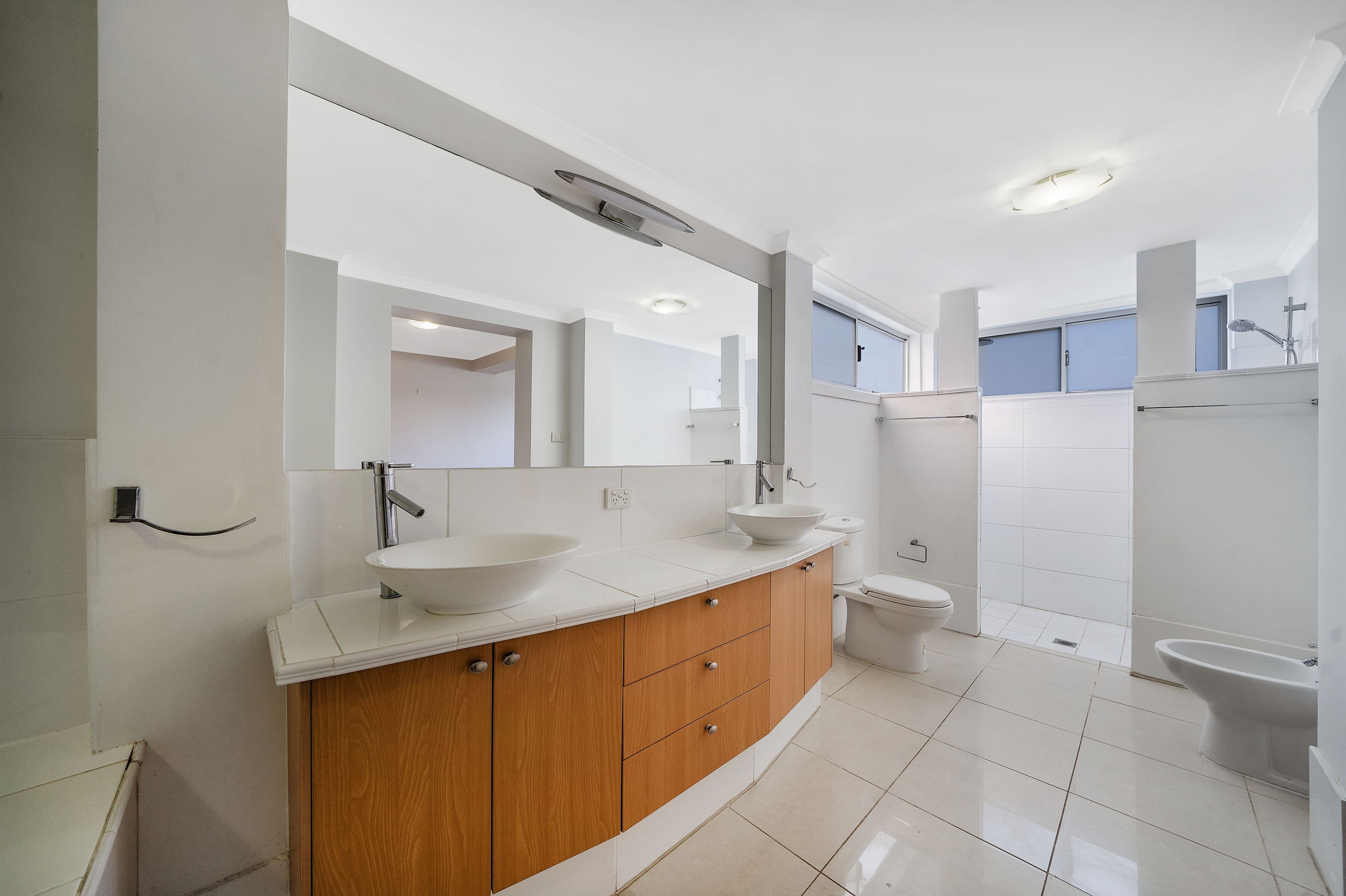 69 Scarborough Road, Redcliffe QLD 4020, Redcliffe - Thumbnail 8