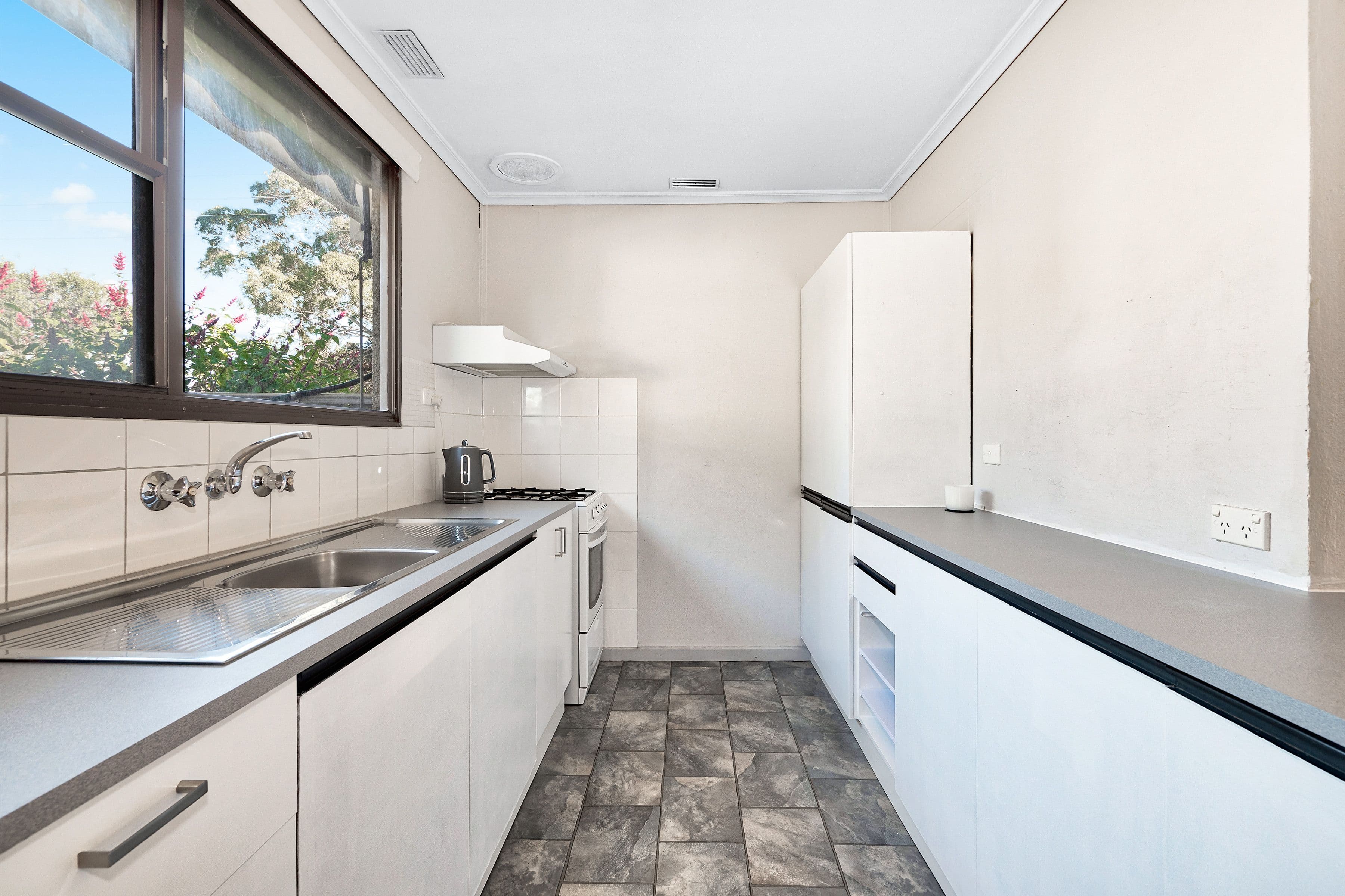 20 Valepark Crescent, Cranbourne VIC 3977, Cranbourne - Thumbnail 6