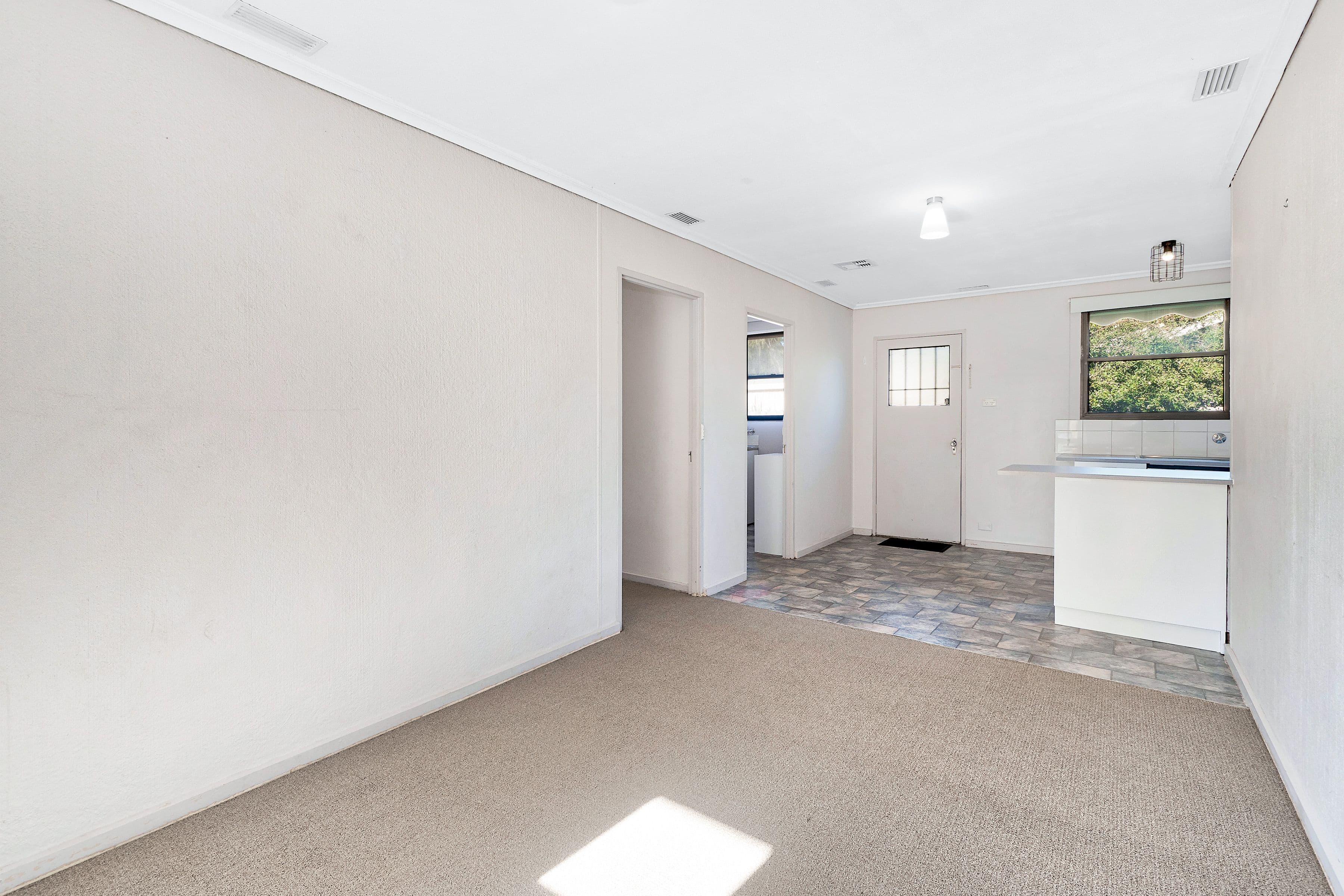 20 Valepark Crescent, Cranbourne VIC 3977, Cranbourne - Thumbnail 7