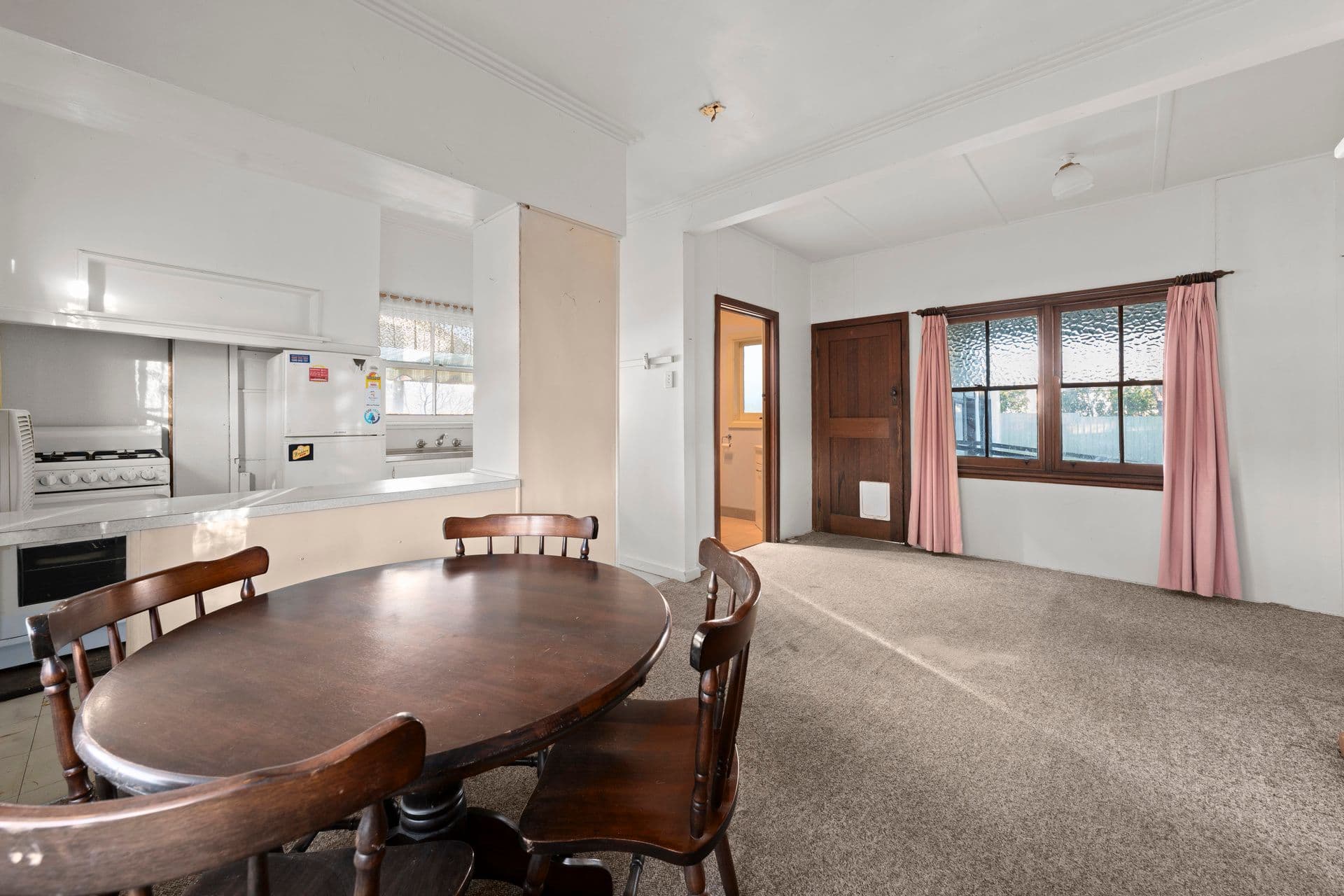 8 Elizabeth Street, Benalla VIC 3672, Benalla - Thumbnail 5