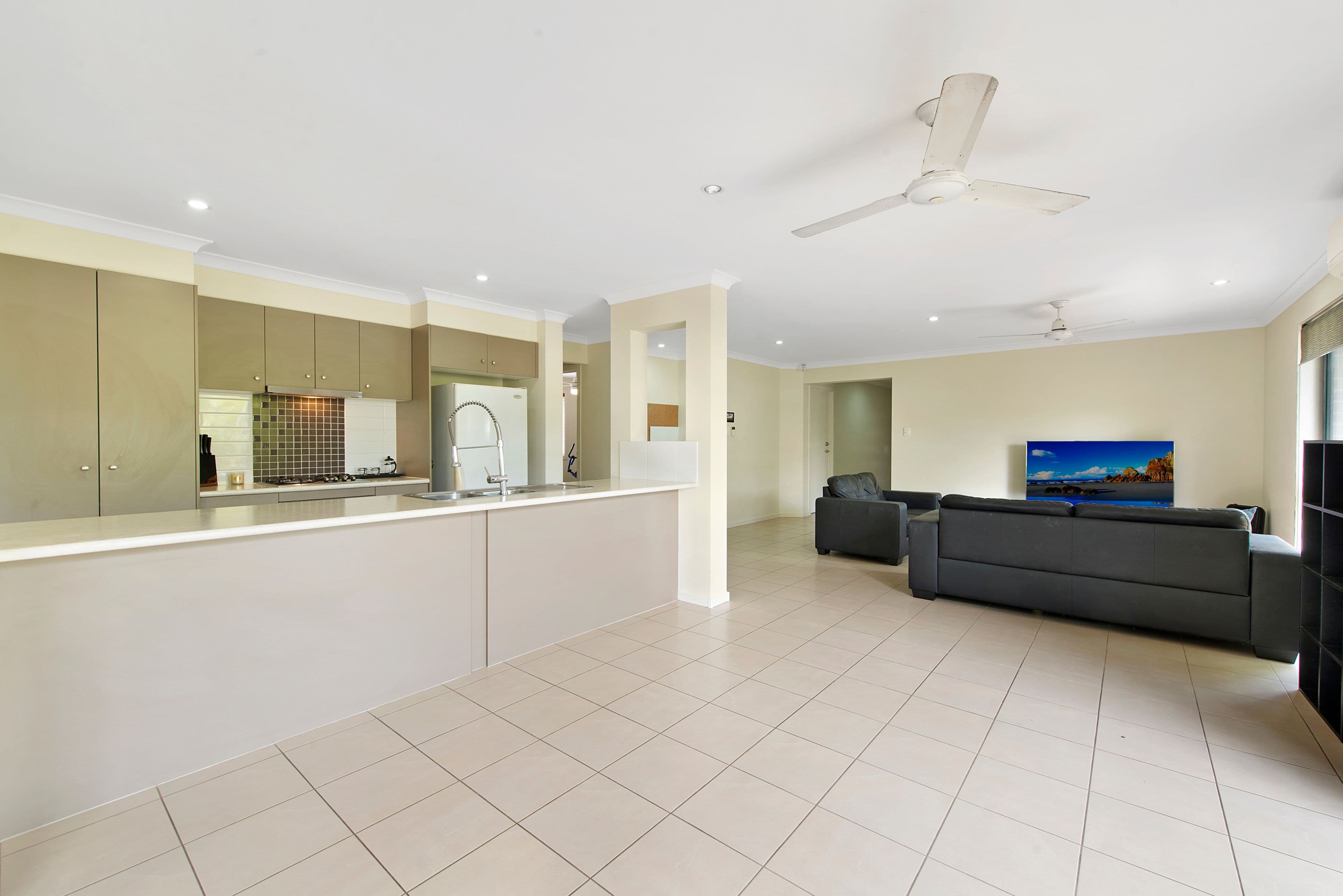55 Beaumont Drive, Pimpama QLD 4209, Pimpama - Thumbnail 2