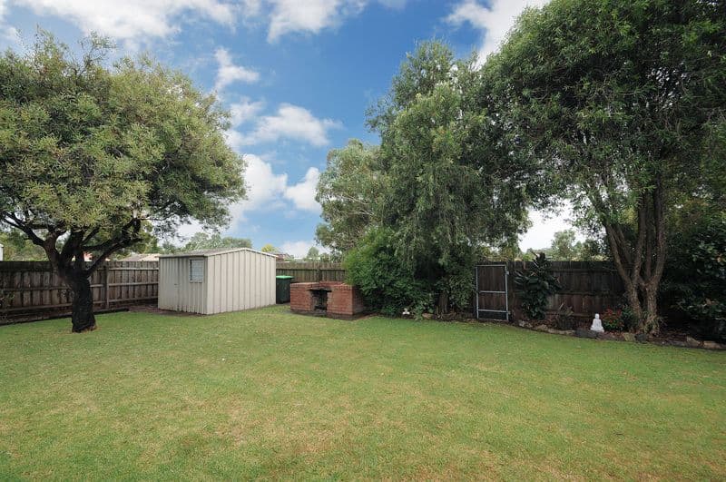 41 Luscombe Avenue, CARRUM DOWNS VIC 3201, Carrum Downs - Thumbnail 7