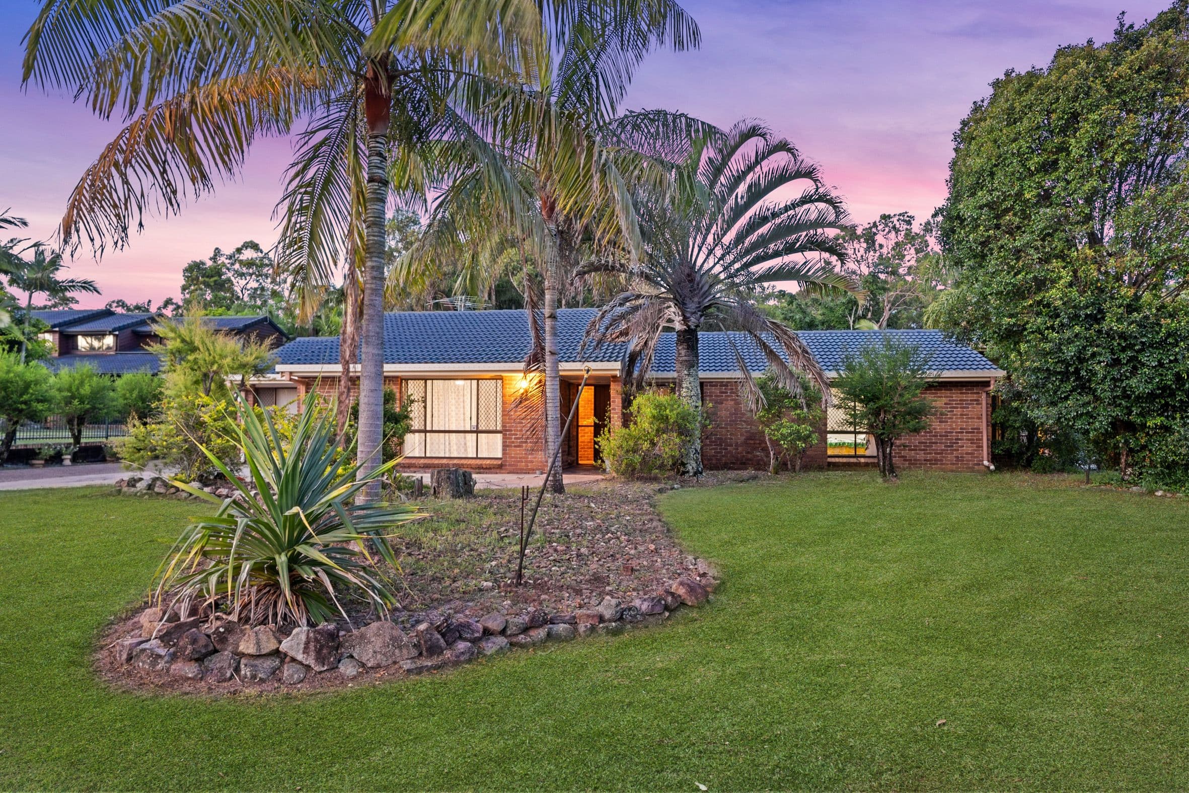 131-133 Bayliss Road, Heritage Park QLD 4118, Heritage Park - Image 1