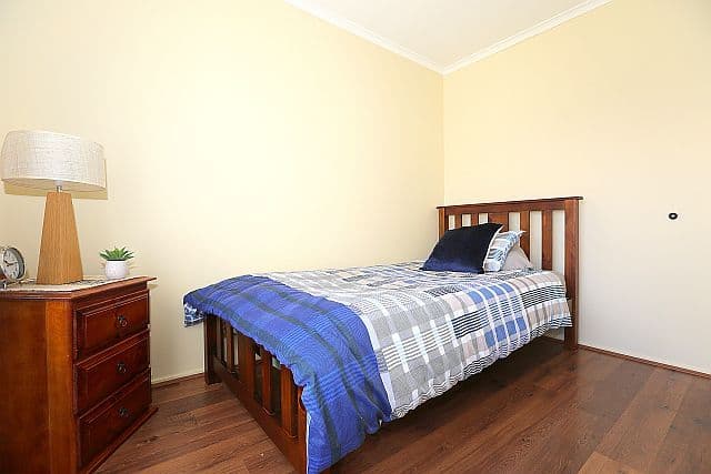 3 Lurnea Avenue, GEORGES HALL NSW 2198, Georges Hall - Thumbnail 7