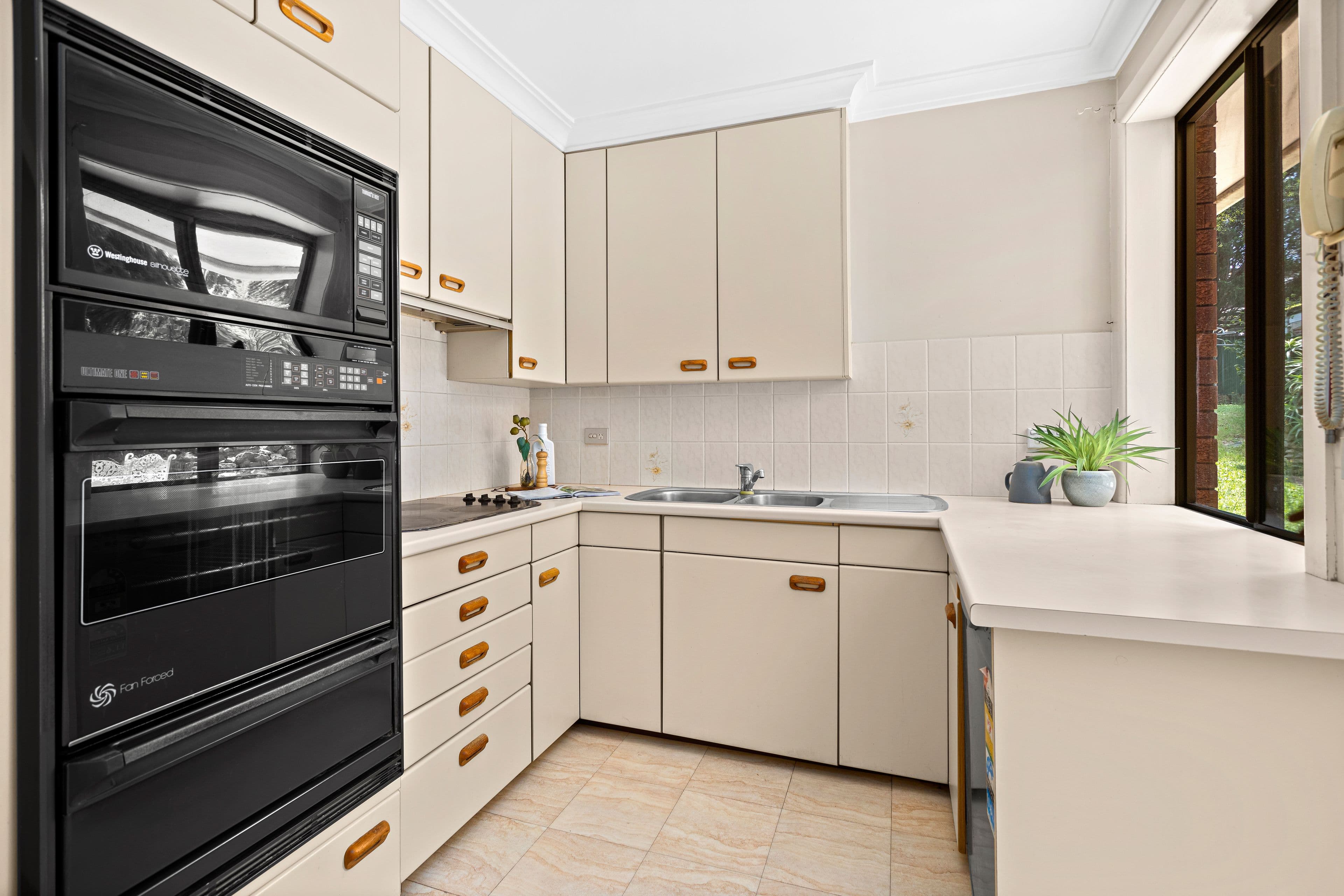 31 Hillcrest Avenue, Hurstville NSW 2220, Hurstville - Thumbnail 4