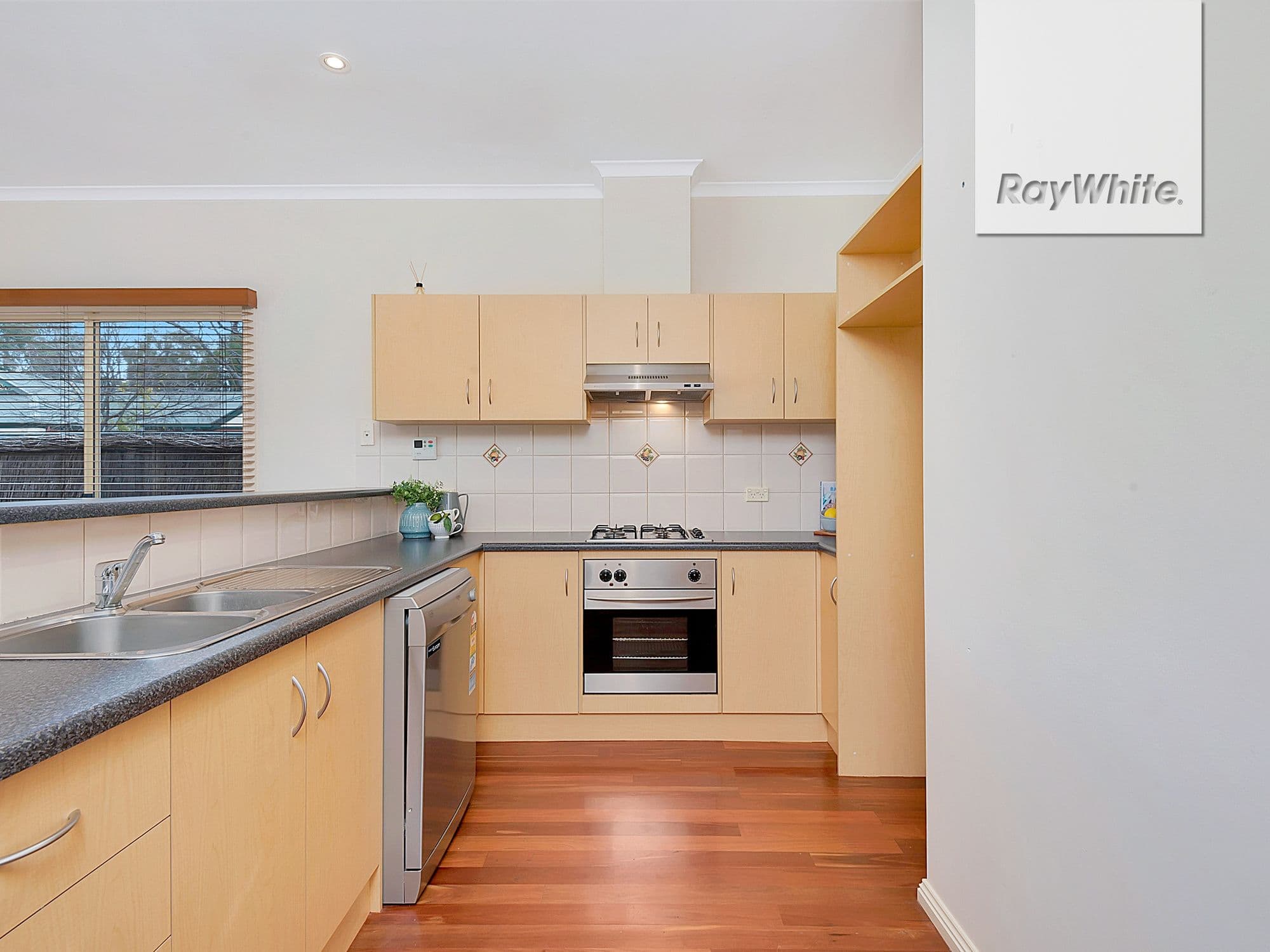 12 Egret Street, Mawson Lakes SA 5095, Mawson Lakes - Thumbnail 2