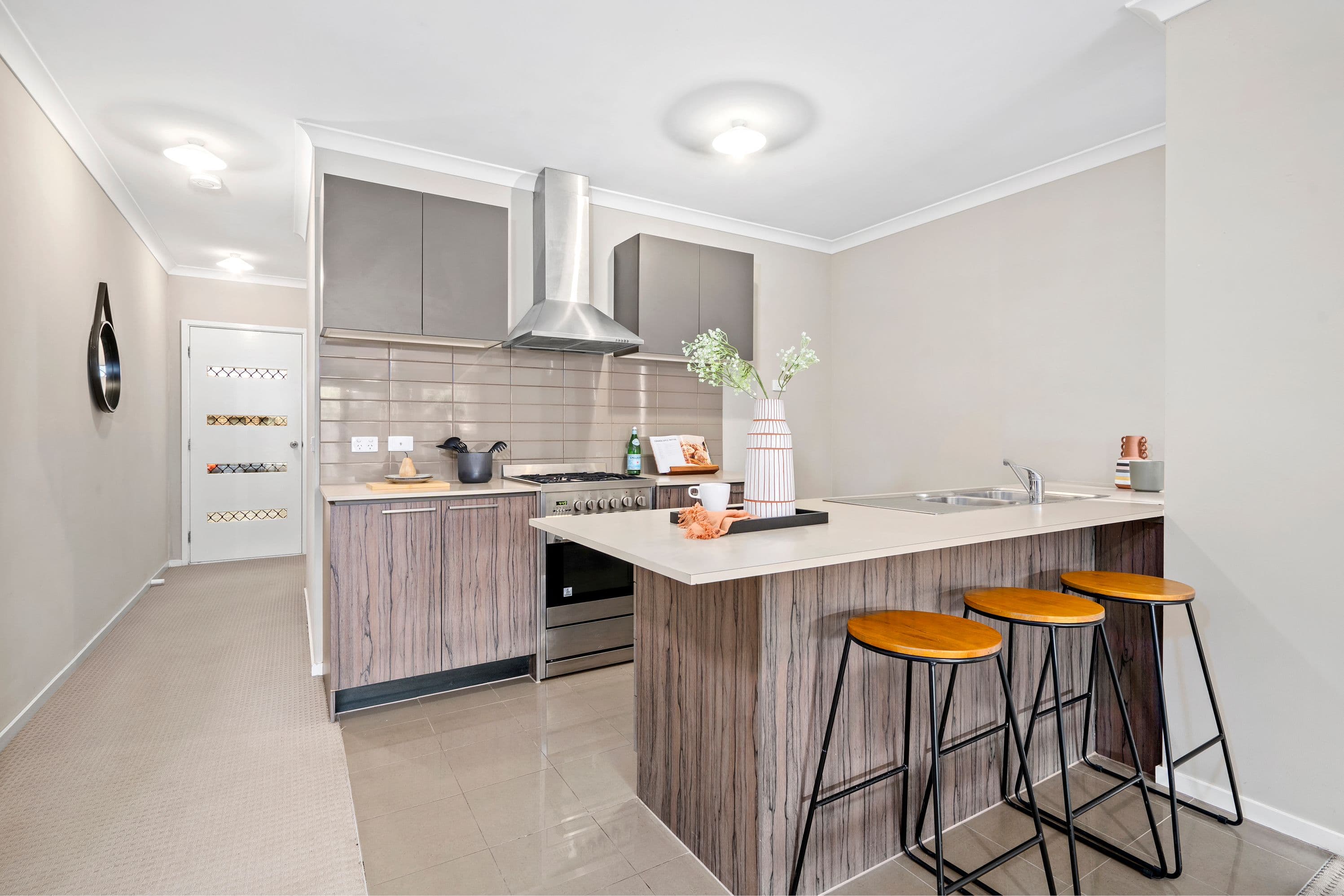 10 Blaimore Way, Mernda VIC 3754, Mernda - Thumbnail 2