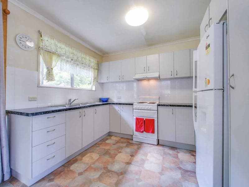 32 Cobbity Crescent, Arana Hills - Thumbnail 2