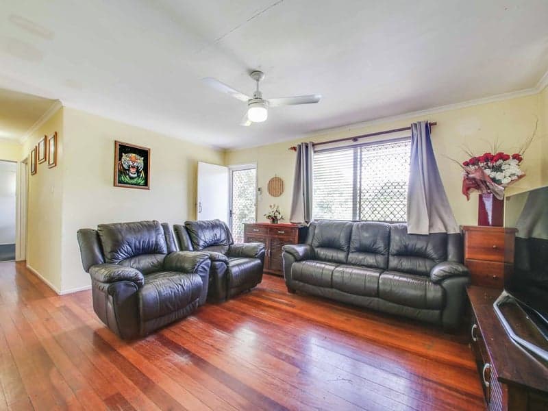 32 Cobbity Crescent, Arana Hills - Thumbnail 3