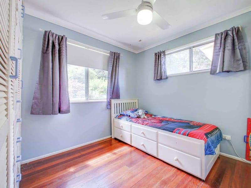 32 Cobbity Crescent, Arana Hills - Thumbnail 7