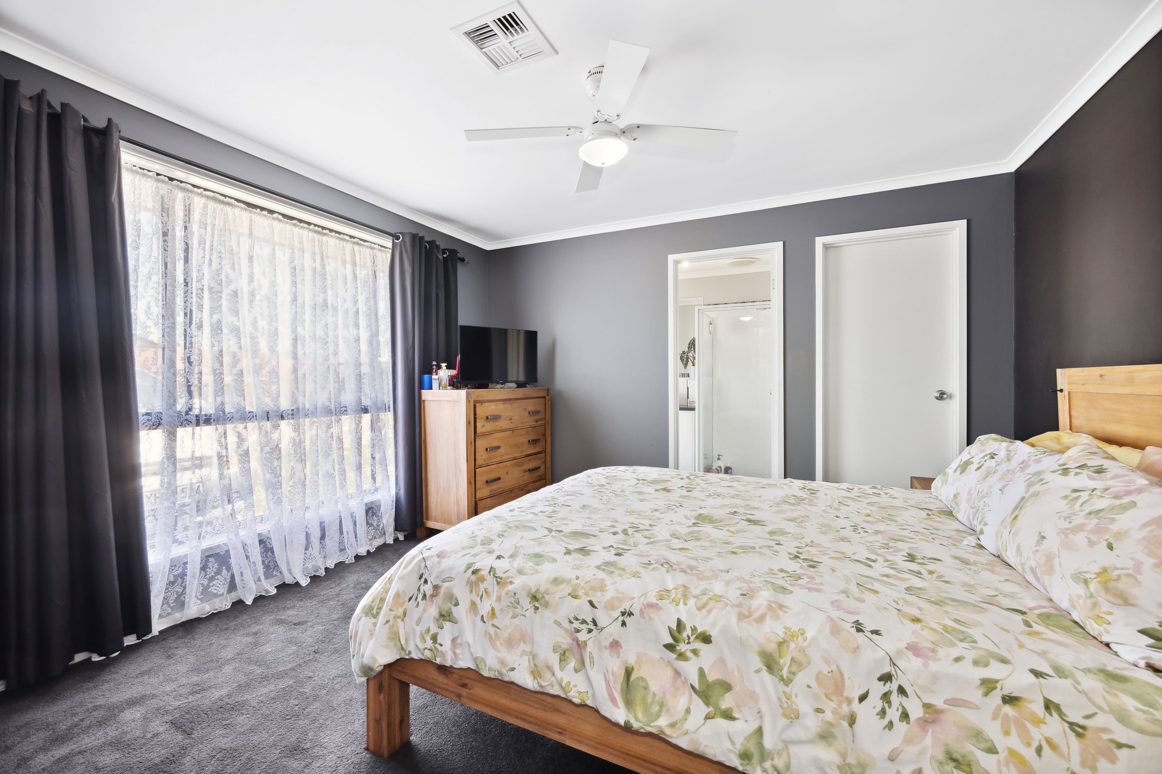 92 Gerald Boulevard, Davoren Park SA 5113, Davoren Park - Thumbnail 4