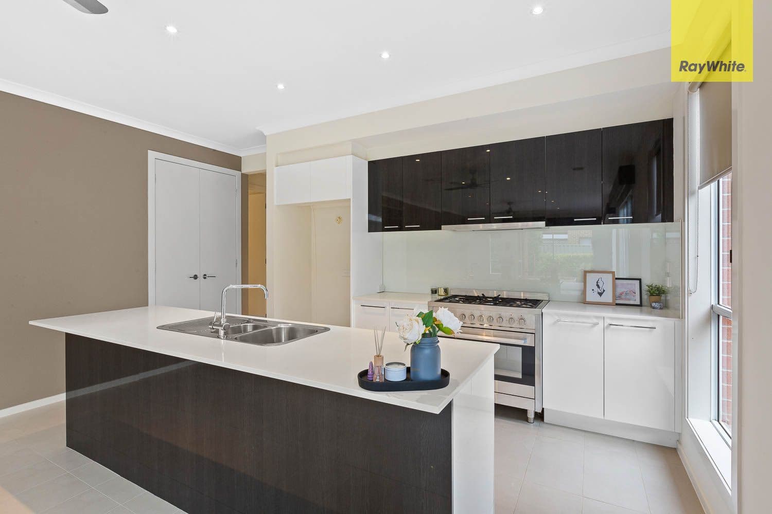 3 Moonglow Crescent, Maddingley VIC 3340, Maddingley - Thumbnail 2