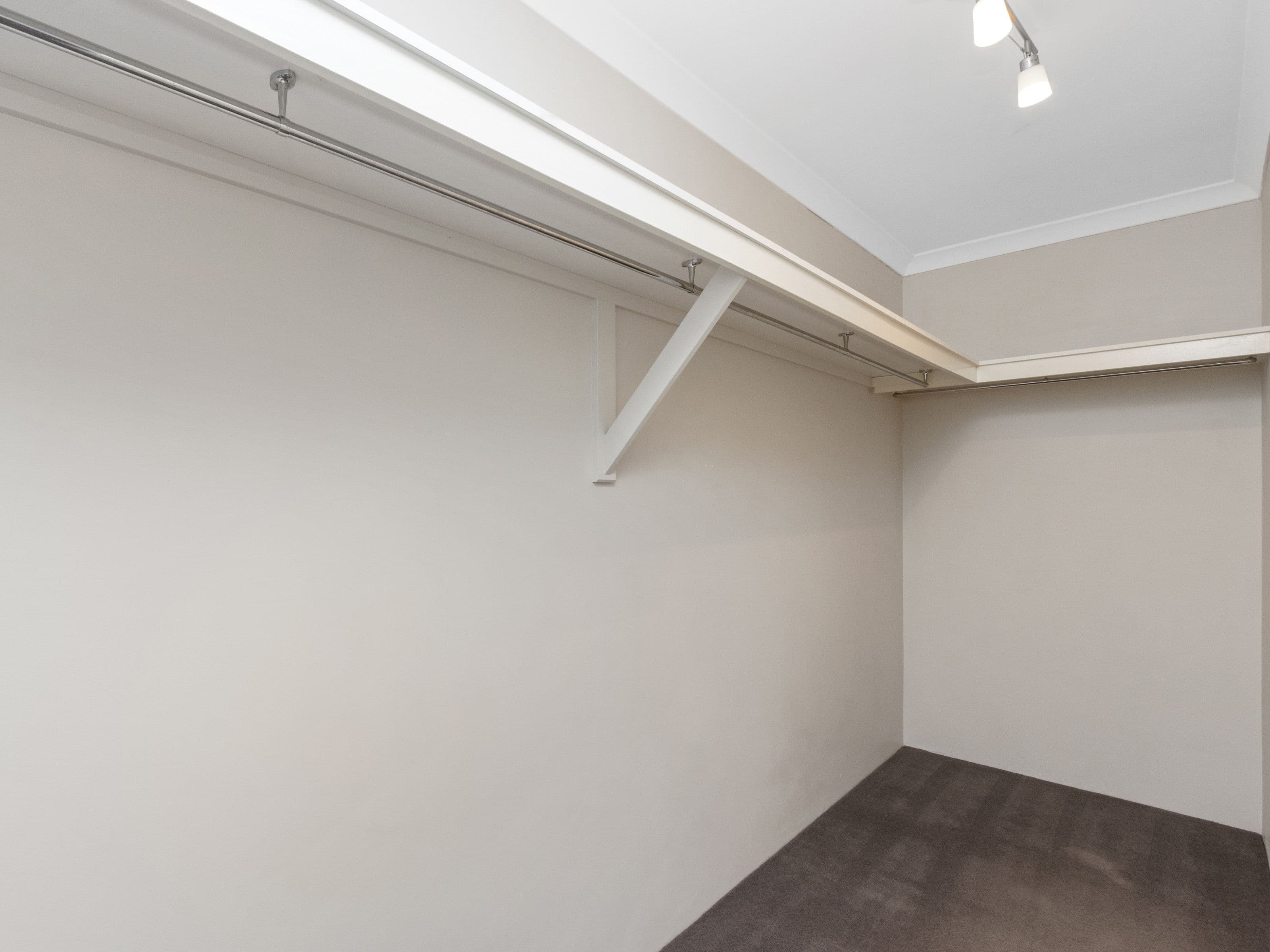 9 Glenariff Boulevard, Canning Vale WA 6155, Canning Vale - Thumbnail 8