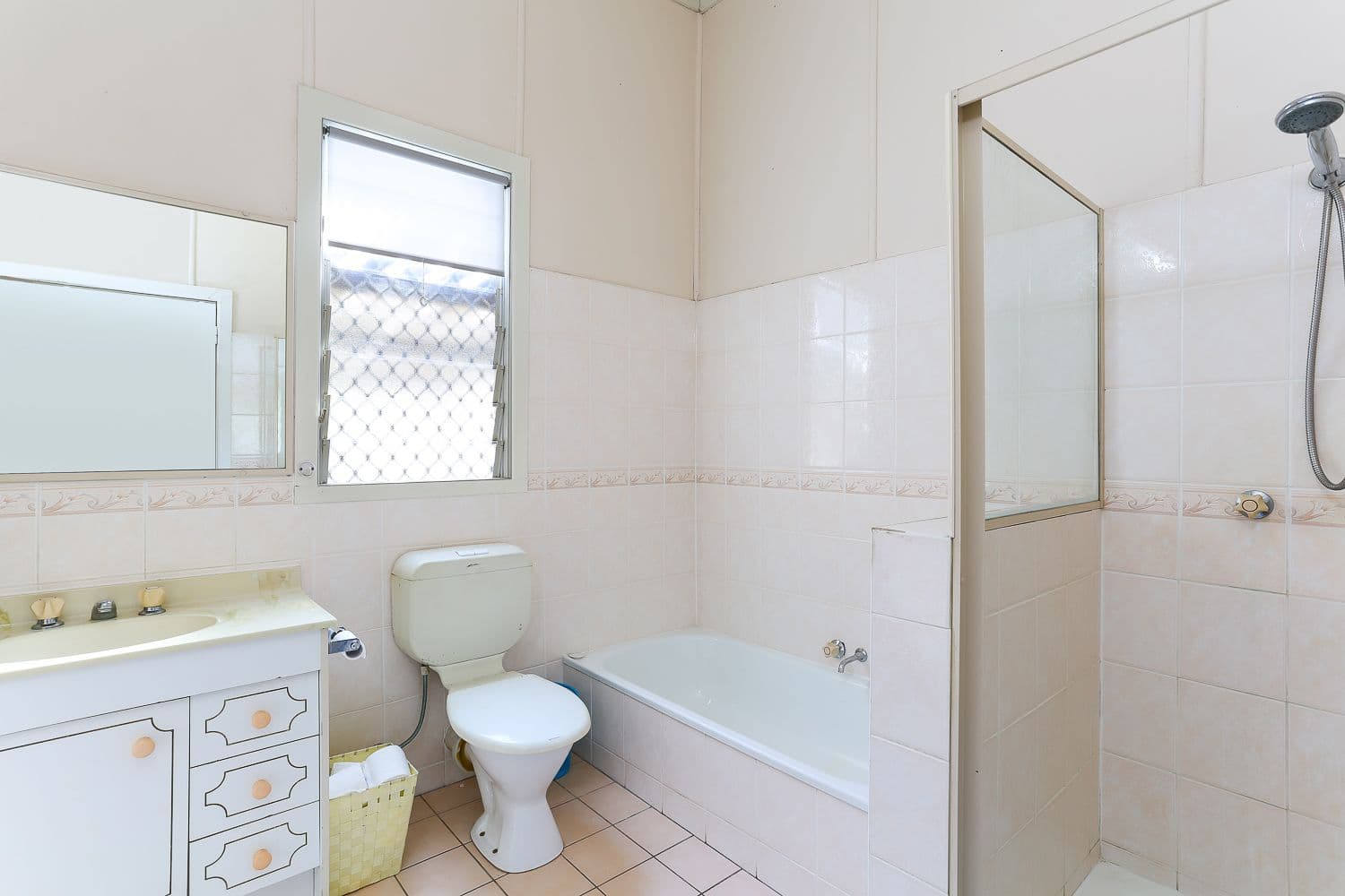 143 Oxley Avenue, Woody Point QLD 4019, Woody Point - Thumbnail 8