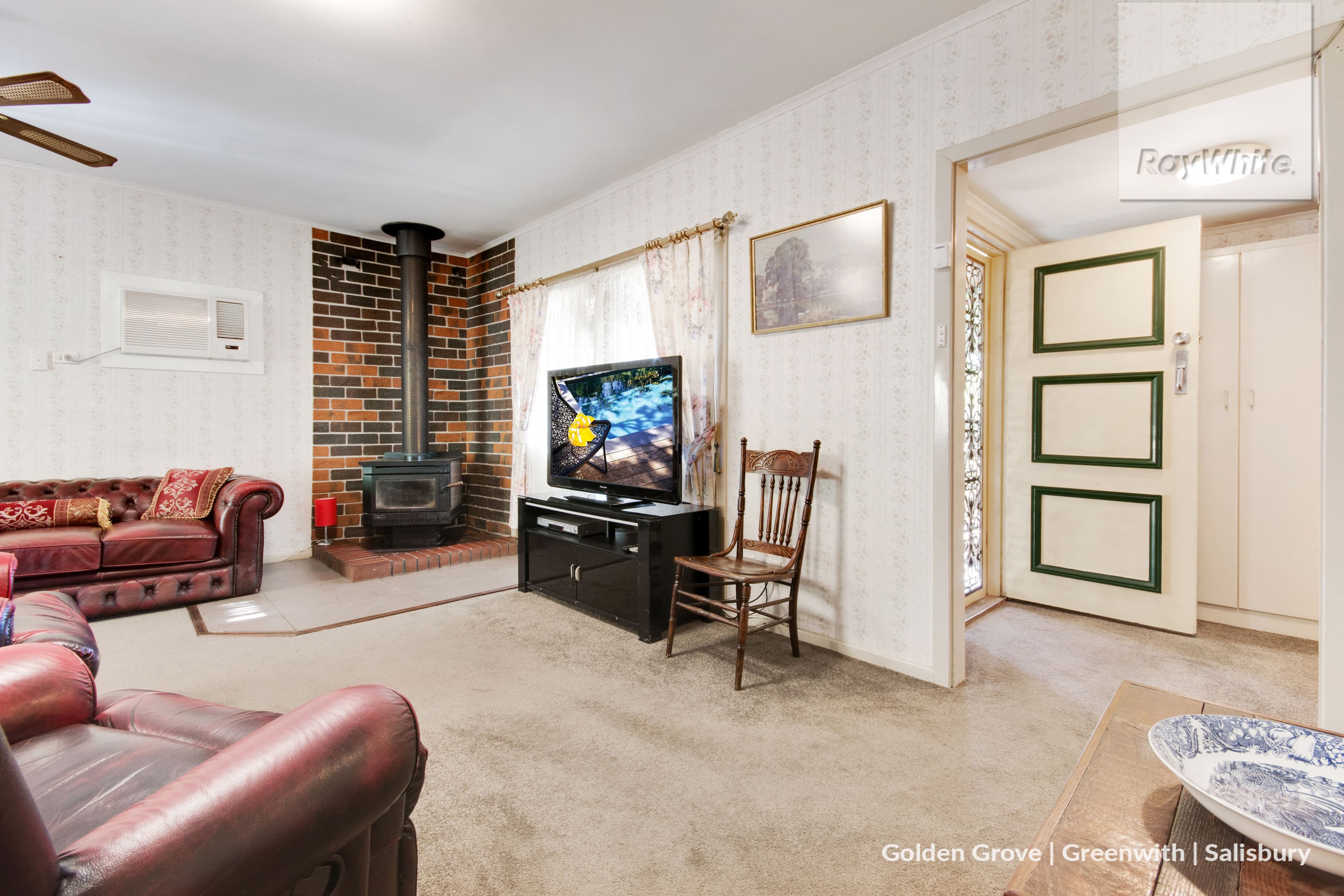4 Marcian Avenue, Elizabeth Downs SA 5113, Elizabeth Downs - Thumbnail 2