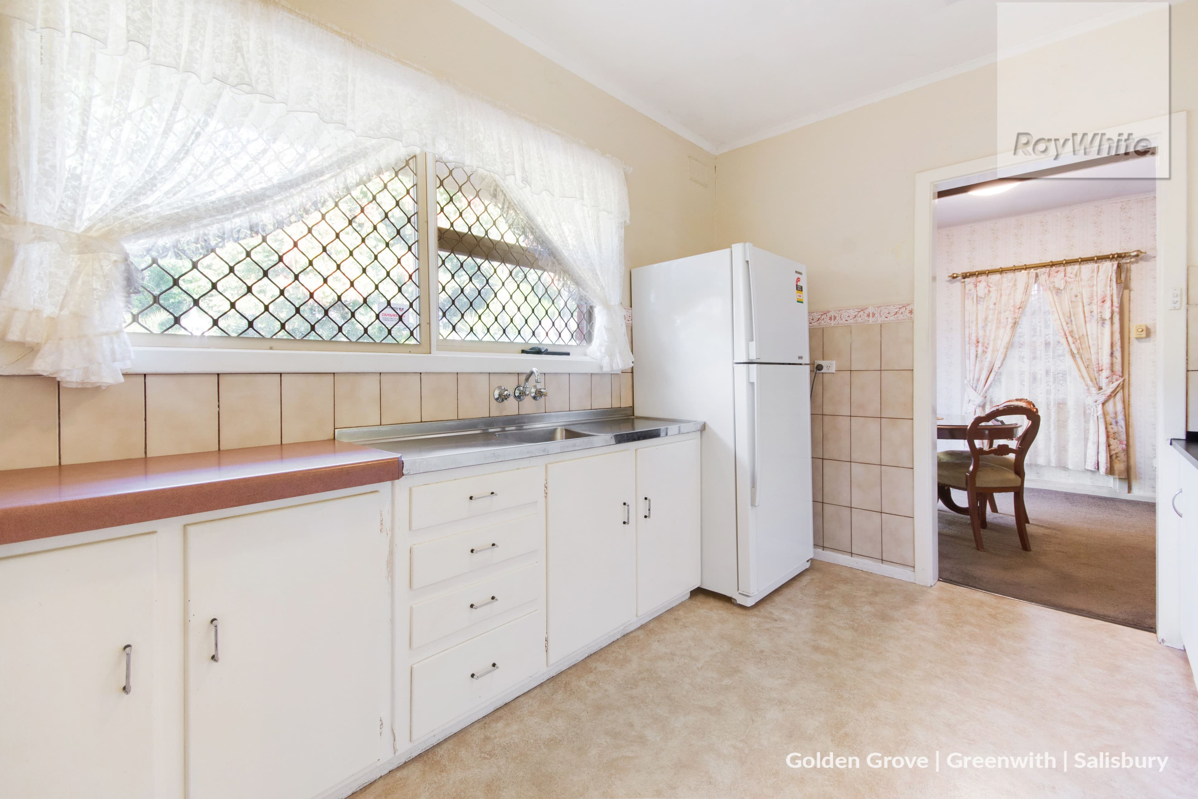 4 Marcian Avenue, Elizabeth Downs SA 5113, Elizabeth Downs - Thumbnail 7