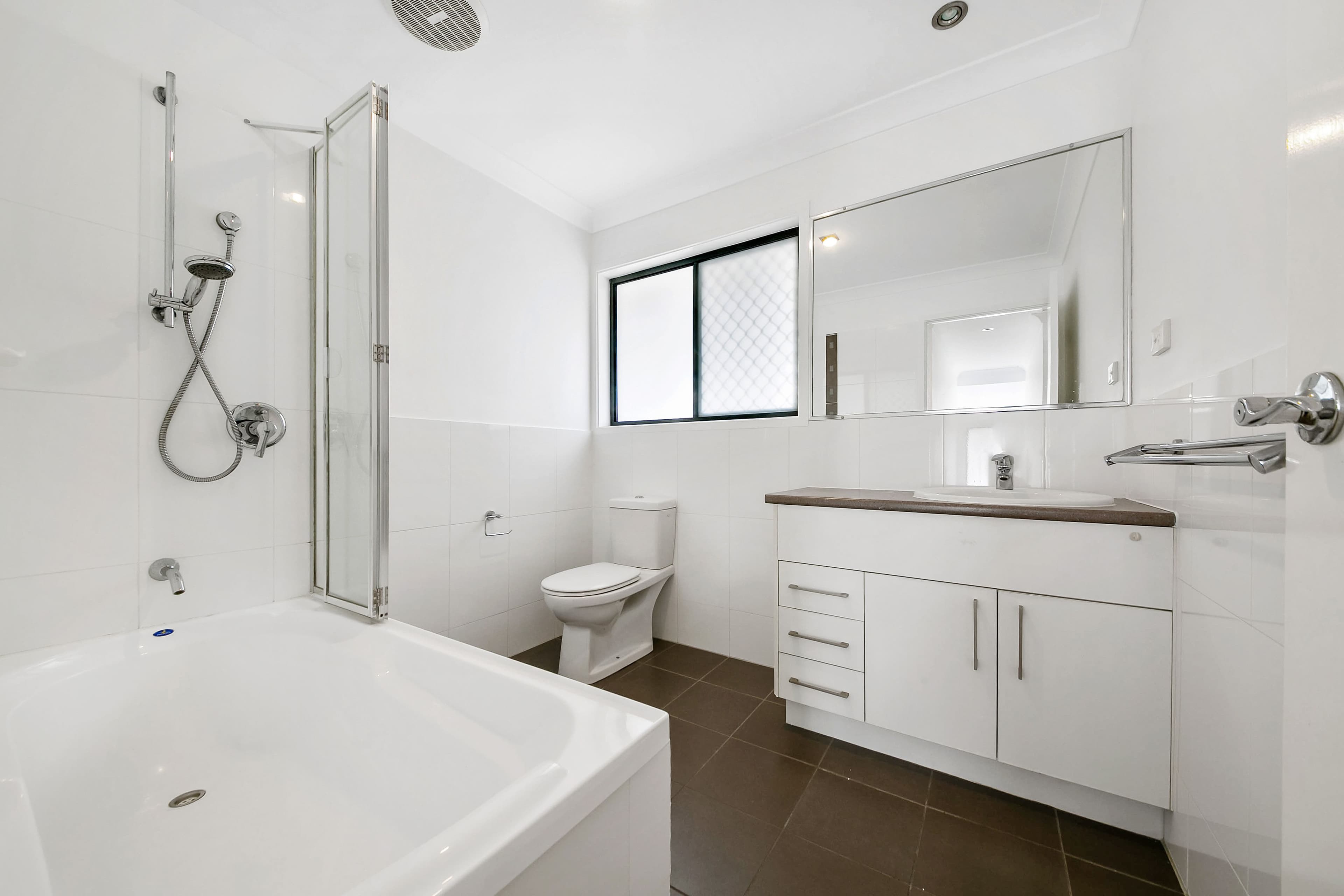 57 YORK Street, Nundah QLD 4012, Nundah - Thumbnail 7
