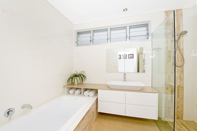 No. 10  Walenore Avenue, KINGSFORD NSW 2032, Kingsford - Thumbnail 4