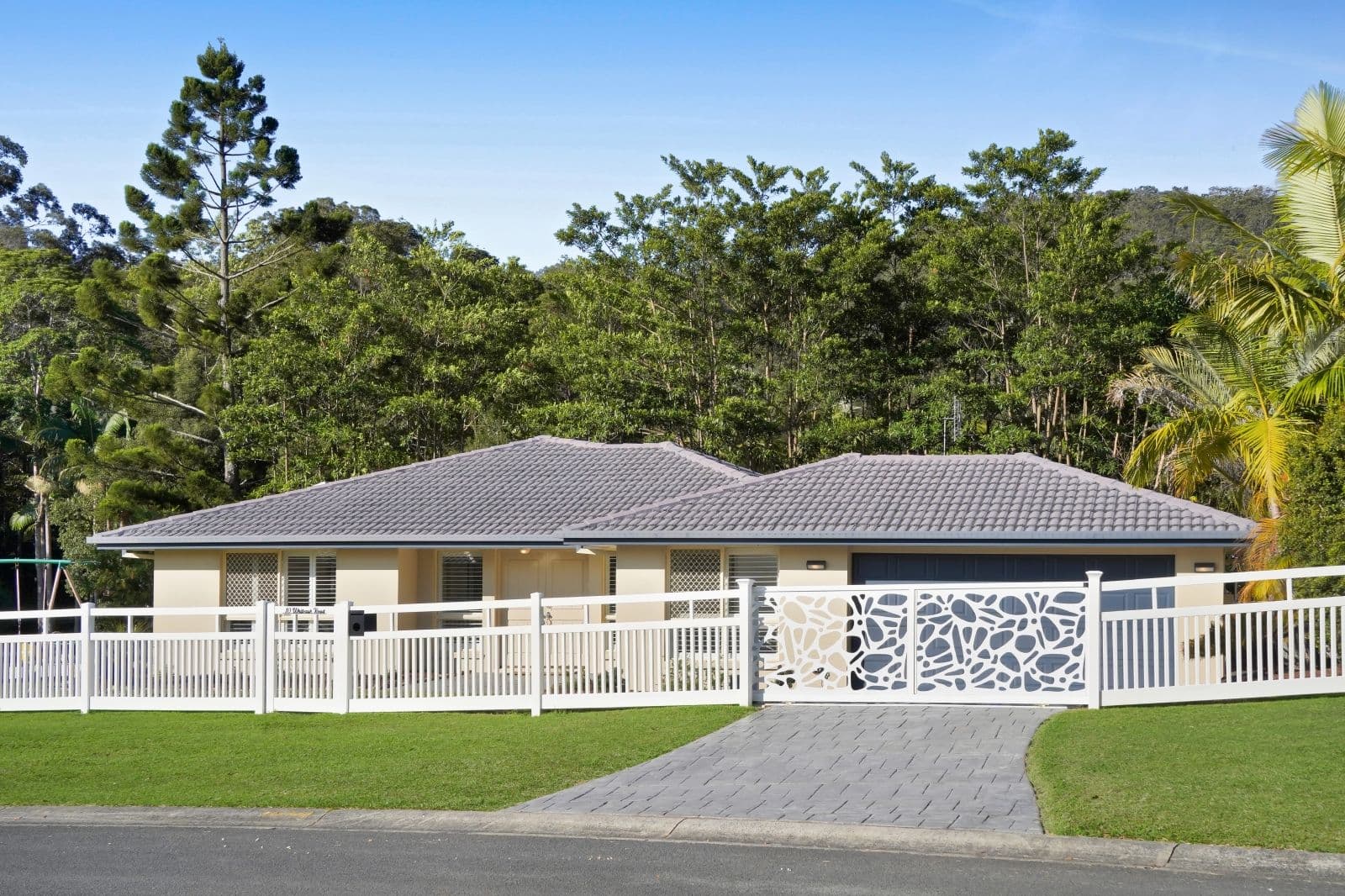 10 Whiteash Road, Bonogin QLD 4213, Bonogin - Thumbnail 2