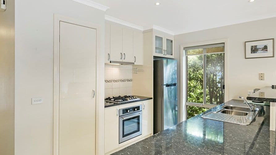15 Blair Avenue, Frankston South VIC 3199, Frankston South - Thumbnail 2