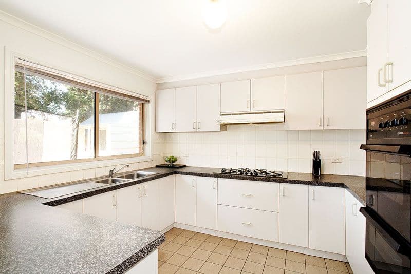 67 Lane Crescent, RESERVOIR VIC 3073, Reservoir - Thumbnail 3