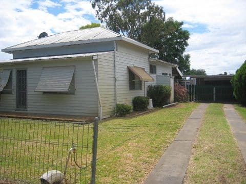 4 Wingadee Street, COONAMBLE NSW 2829, Coonamble - Image 1