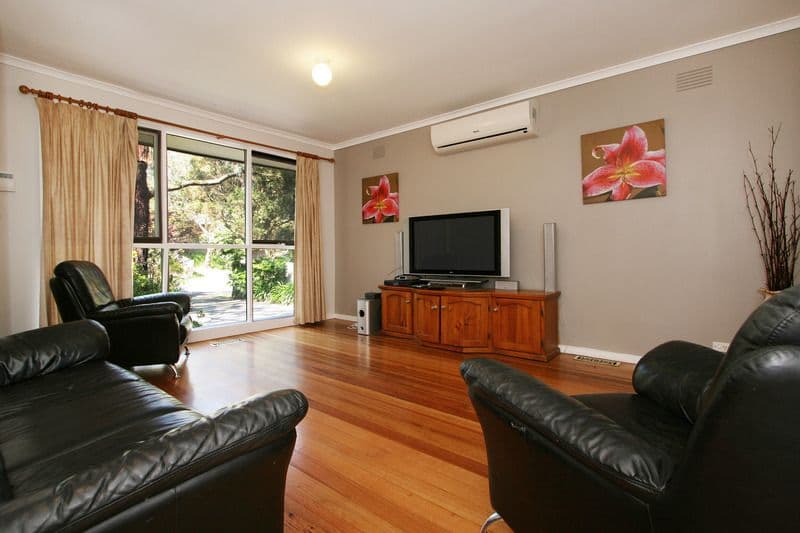 29 The Boulevard, MONTROSE VIC 3765, Montrose - Thumbnail 2