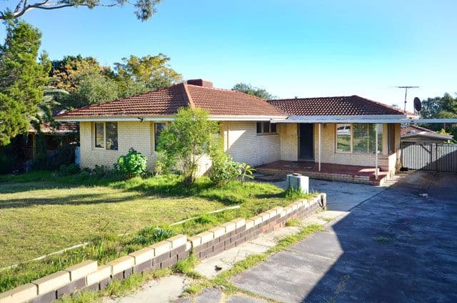 23 Harford Way, GIRRAWHEEN WA 6064, Girrawheen - Thumbnail 2