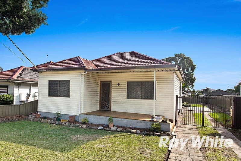 259 Bonds Road, RIVERWOOD NSW 2210, Riverwood - Image 1