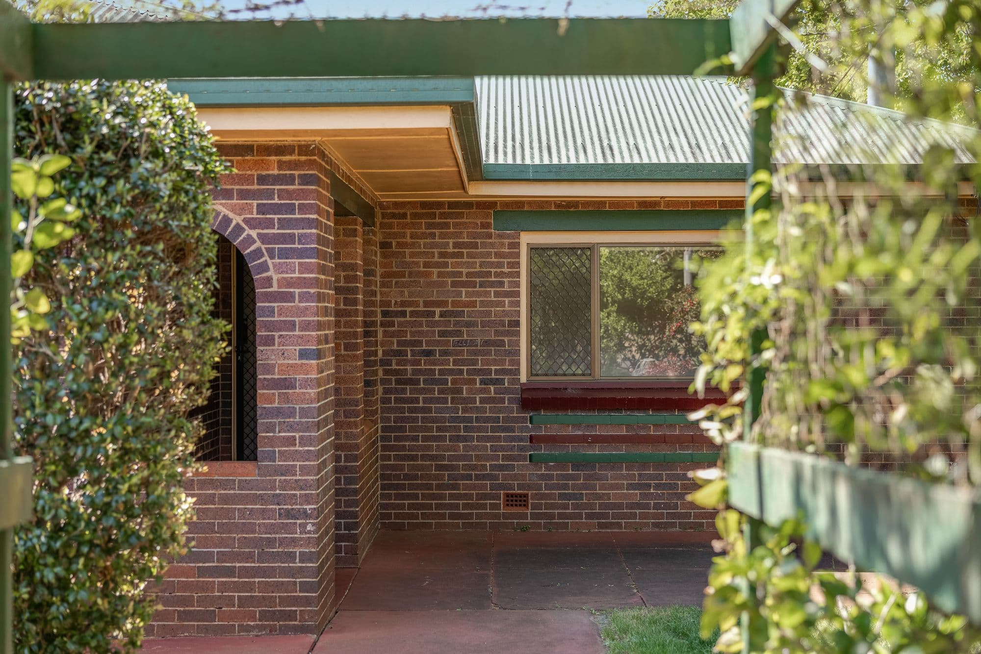 9 Macquarie Street, Centenary Heights QLD 4350, Centenary Heights - Thumbnail 2