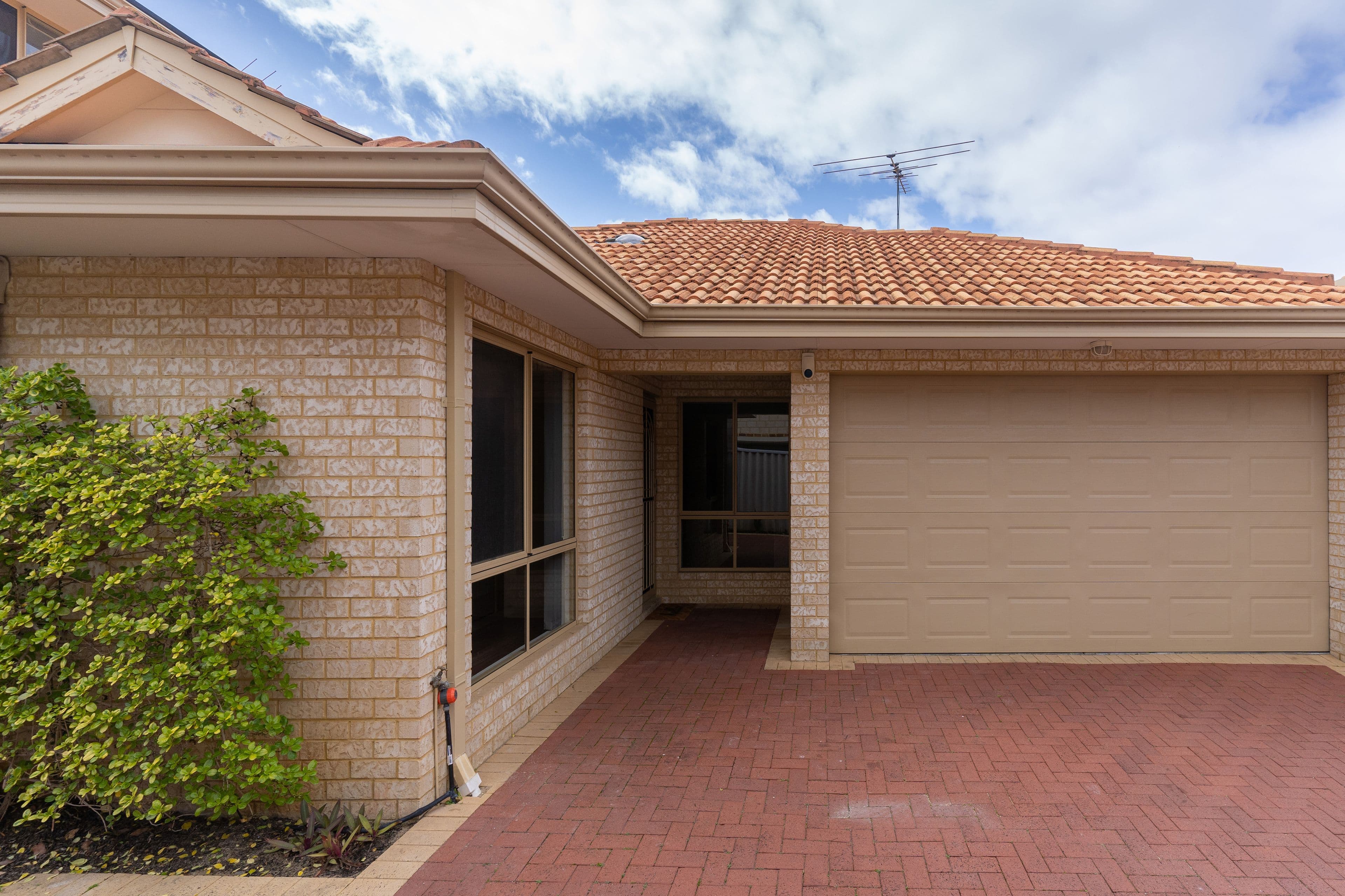 6C Windemere Crescent, Nollamara WA 6061, Nollamara - Thumbnail 2