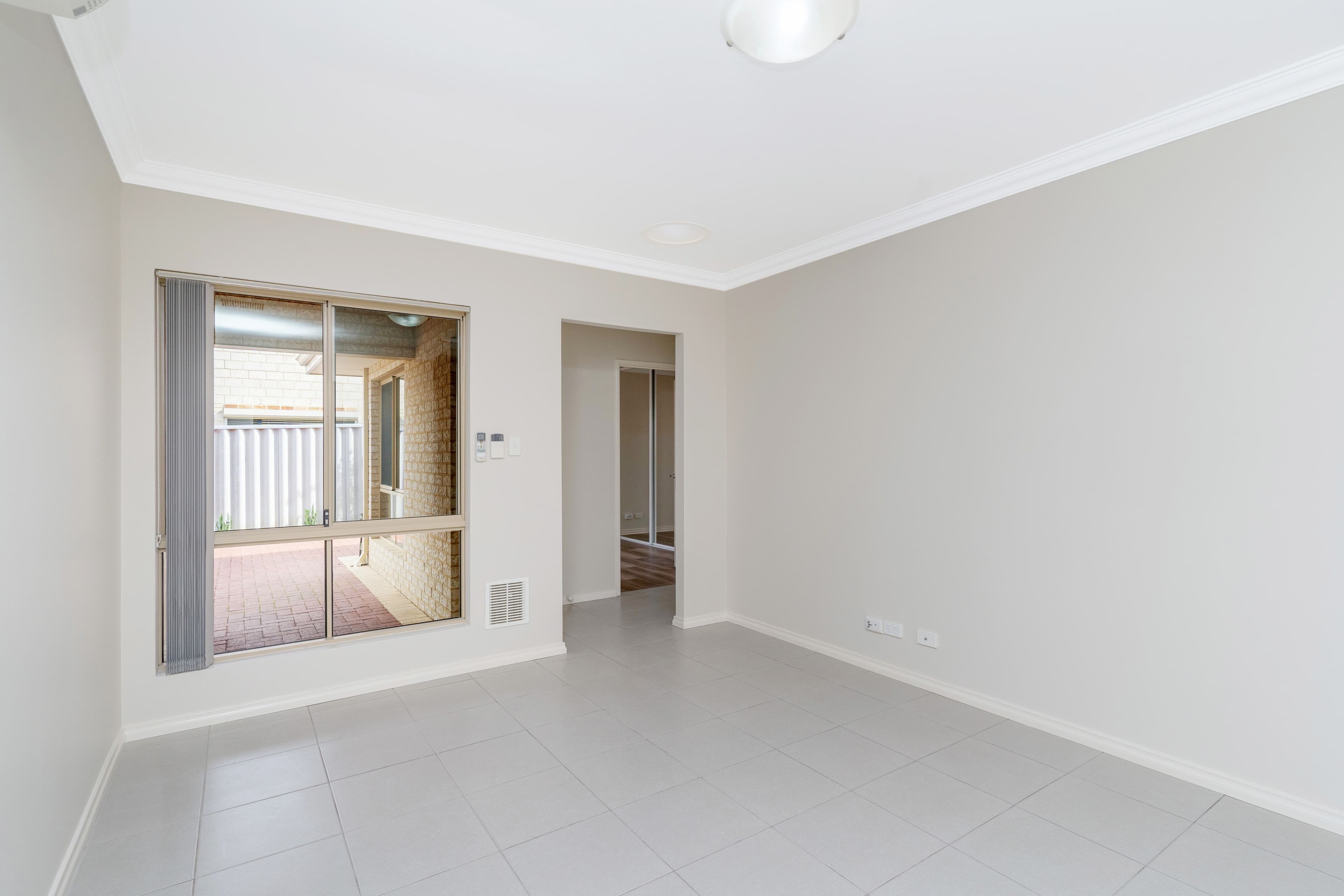 6C Windemere Crescent, Nollamara WA 6061, Nollamara - Thumbnail 4