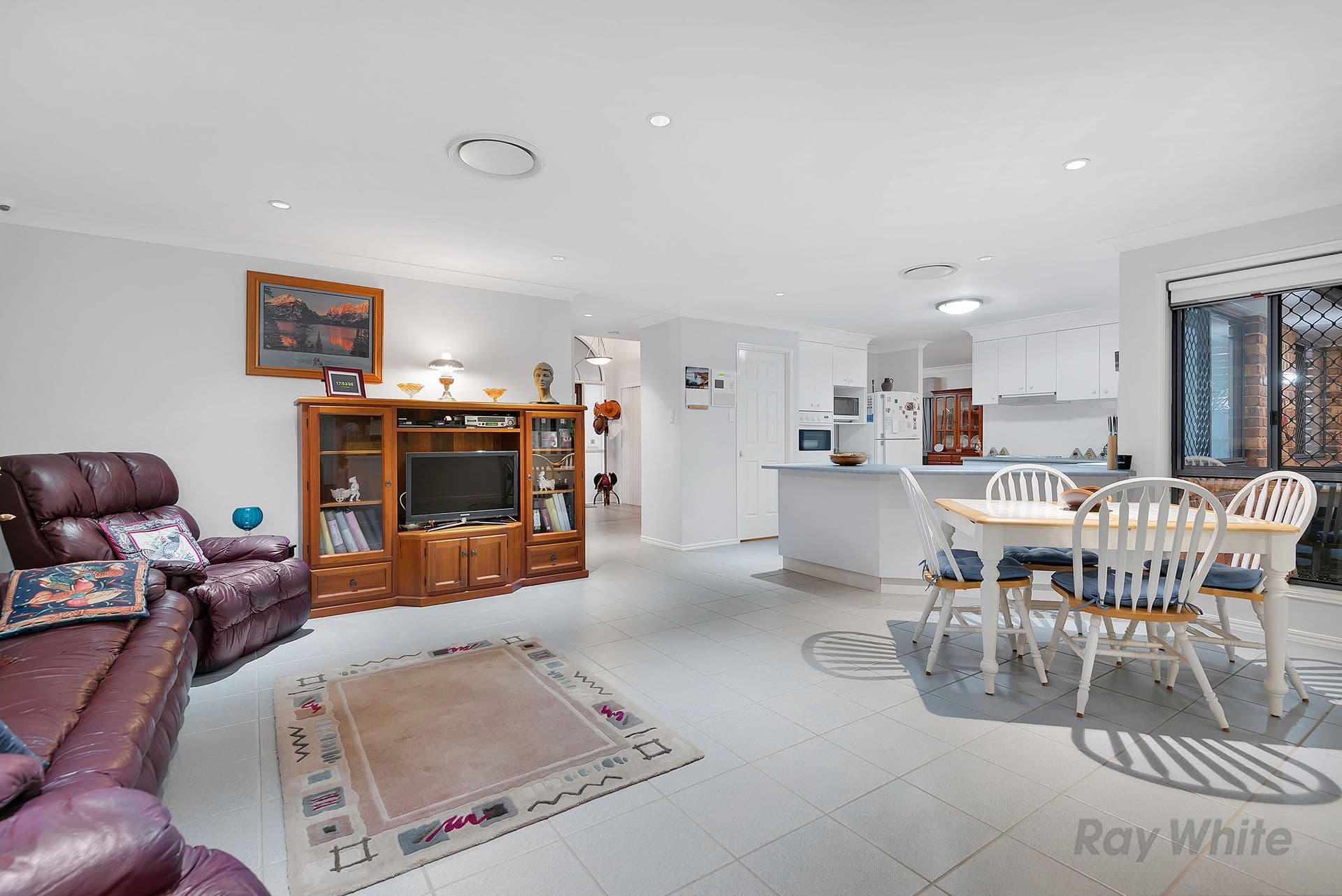 42 Woorabinda Street, Runcorn QLD 4113, Runcorn - Thumbnail 2