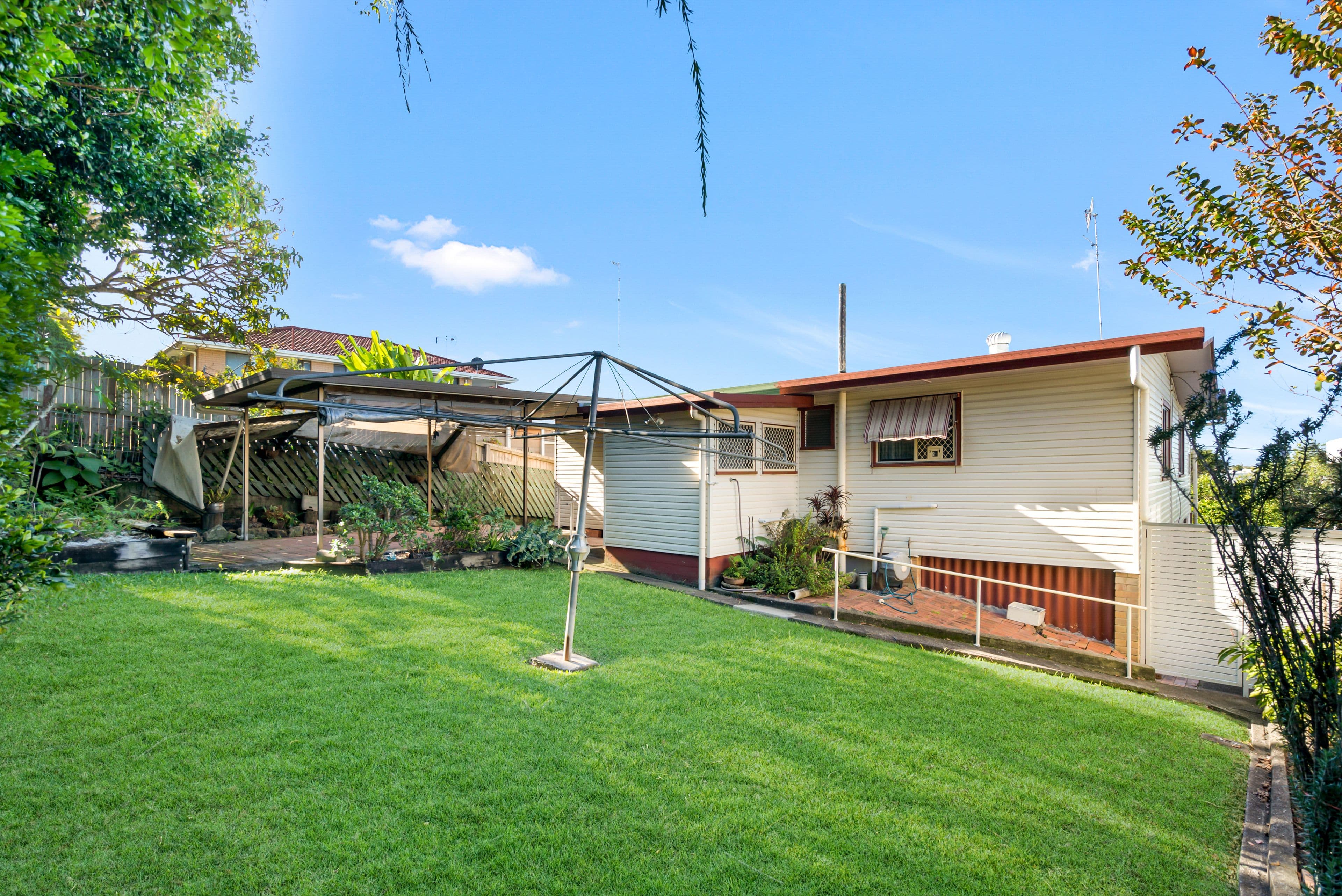 4 Cherub Street, Tugun QLD 4224, Tugun - Thumbnail 2