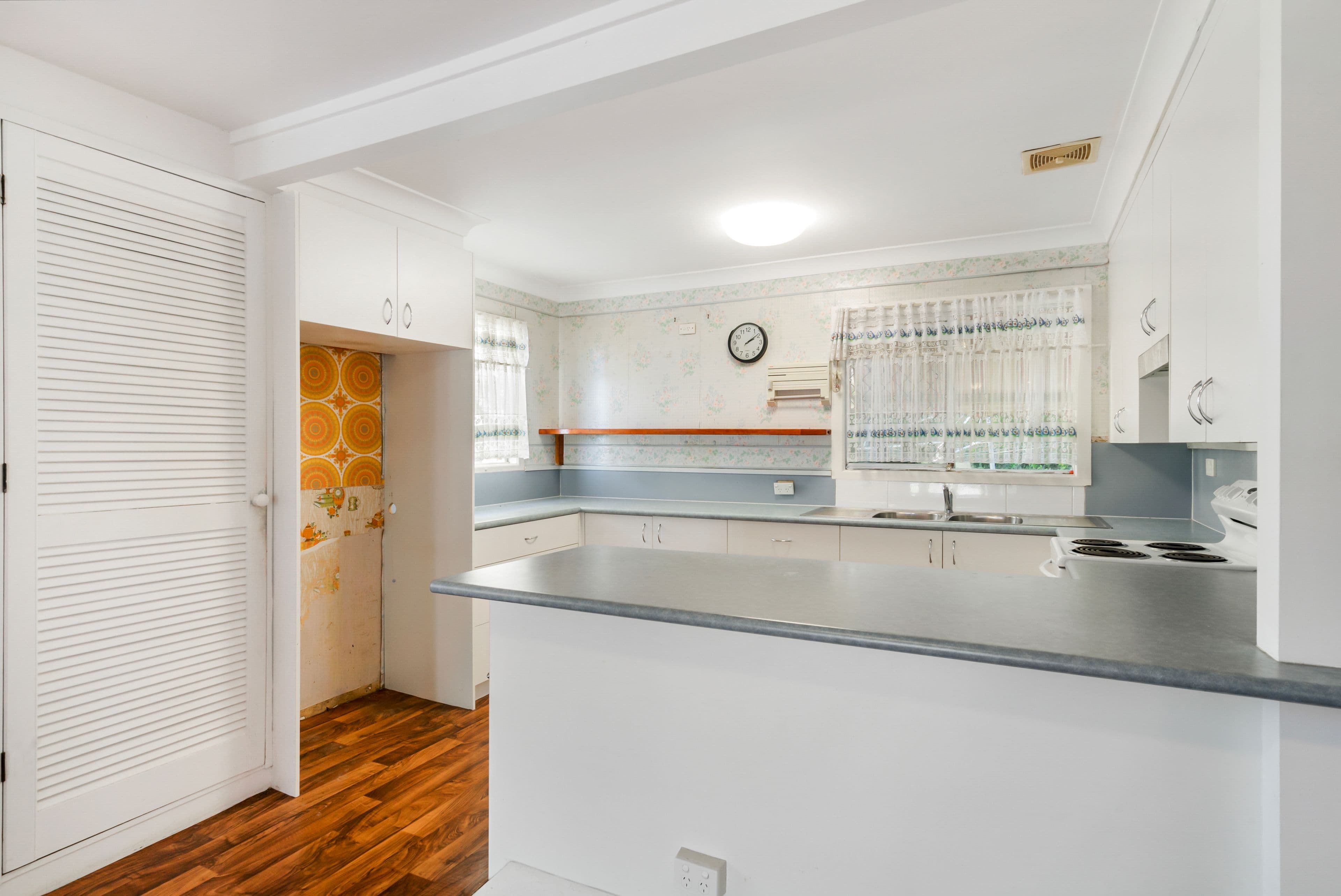 4 Cherub Street, Tugun QLD 4224, Tugun - Thumbnail 4