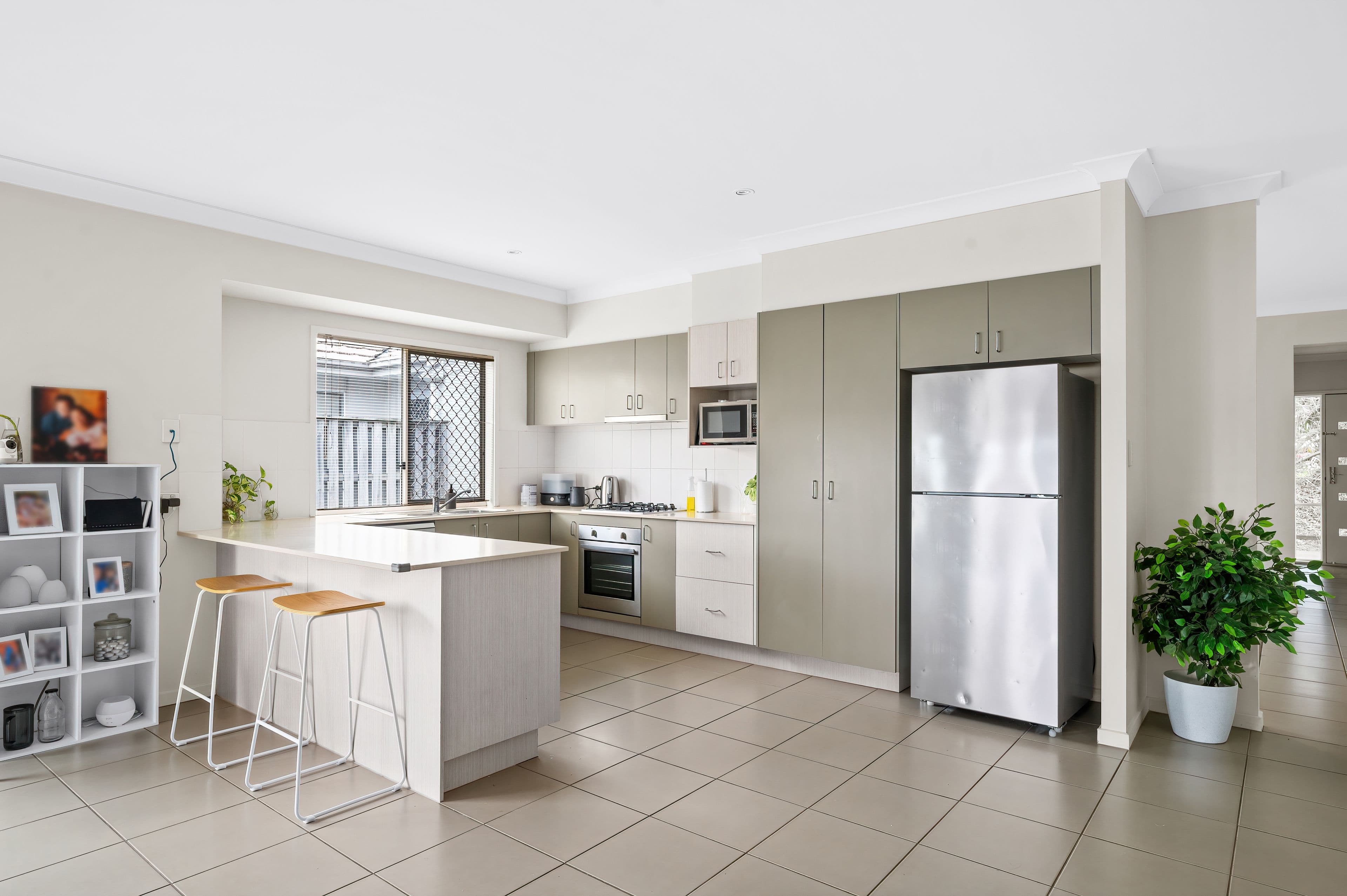 41 Siedofsky Street, Redbank Plains QLD 4301, Redbank Plains - Thumbnail 2