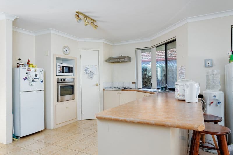 15 Beedelup Loop, BIBRA LAKE WA 6163, Bibra Lake - Thumbnail 4