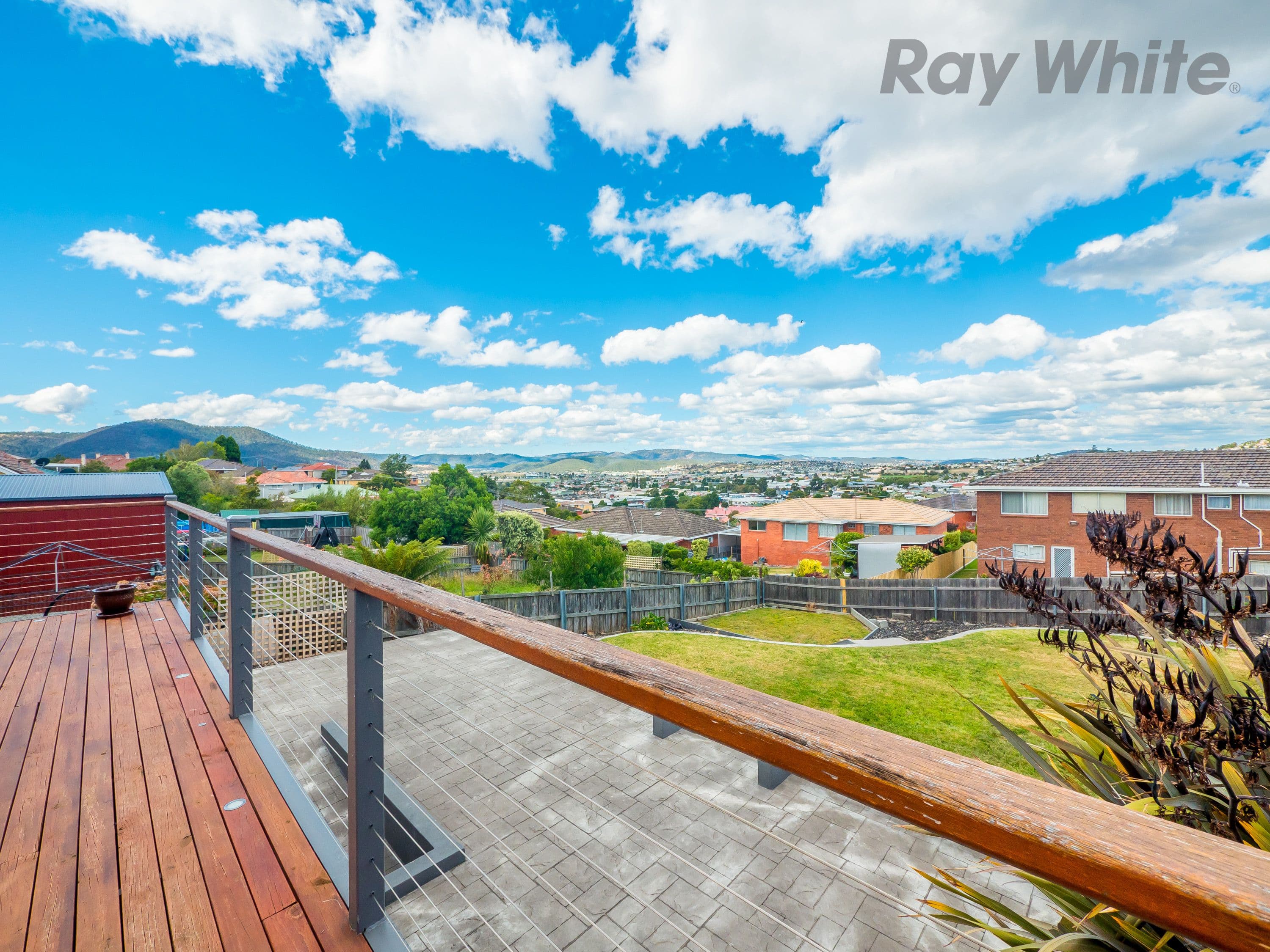 23 Huntley Street, Montrose TAS 7010, Montrose - Thumbnail 2
