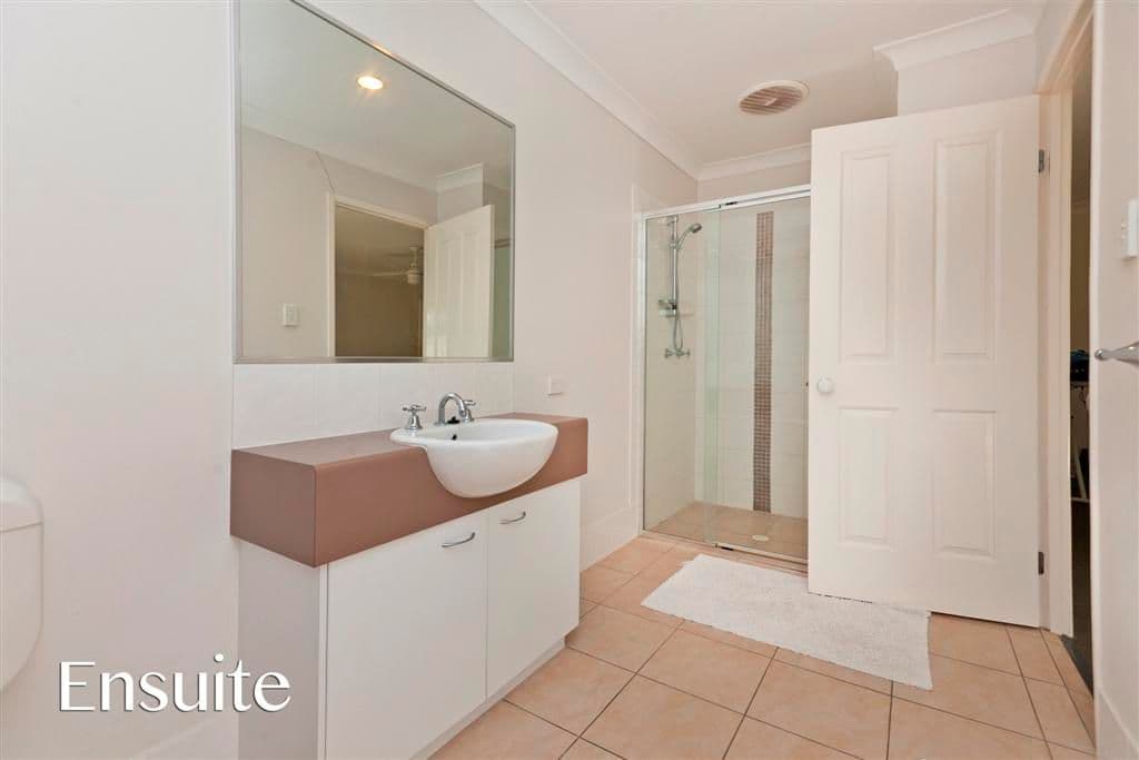 1 Tallis Street, WAKERLEY QLD 4154, Wakerley - Thumbnail 7