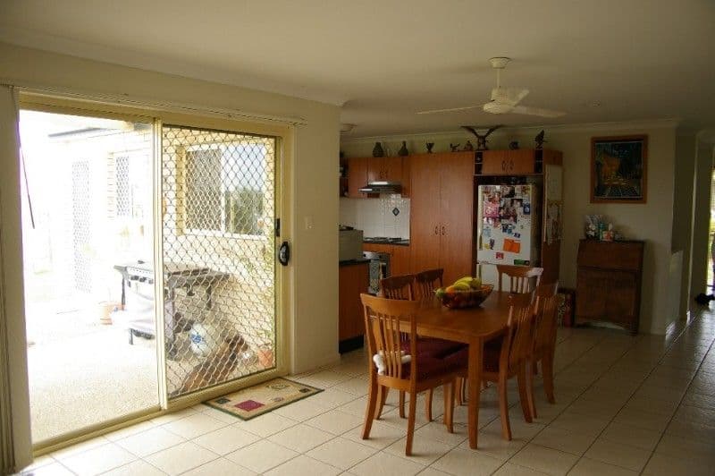 21 Barculdie Crescent, DECEPTION BAY QLD 4508, Deception Bay - Thumbnail 2